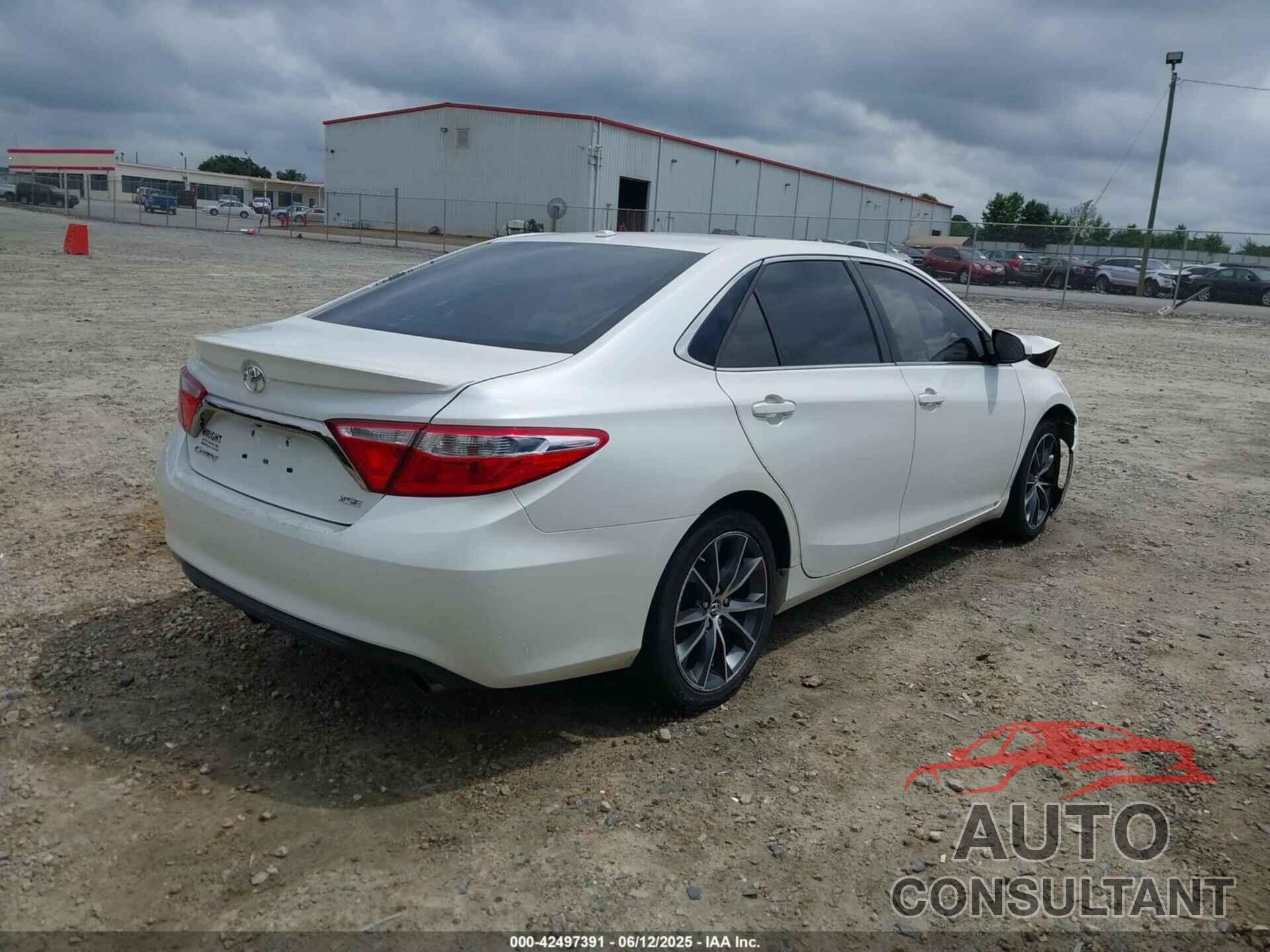 TOYOTA CAMRY 2015 - 4T1BF1FK3FU934477