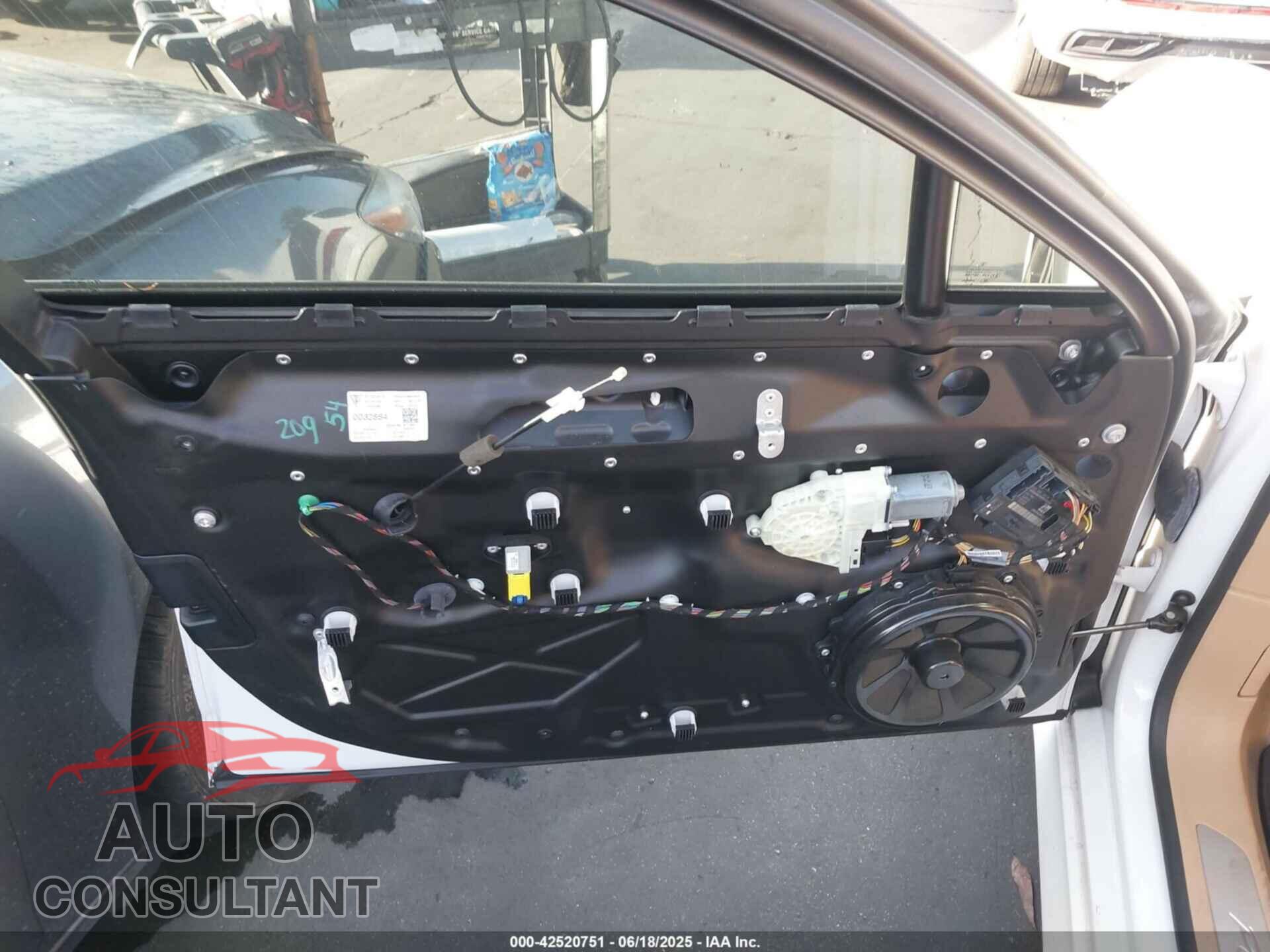 PORSCHE PANAMERA 2011 - WP0AA2A72BL016484