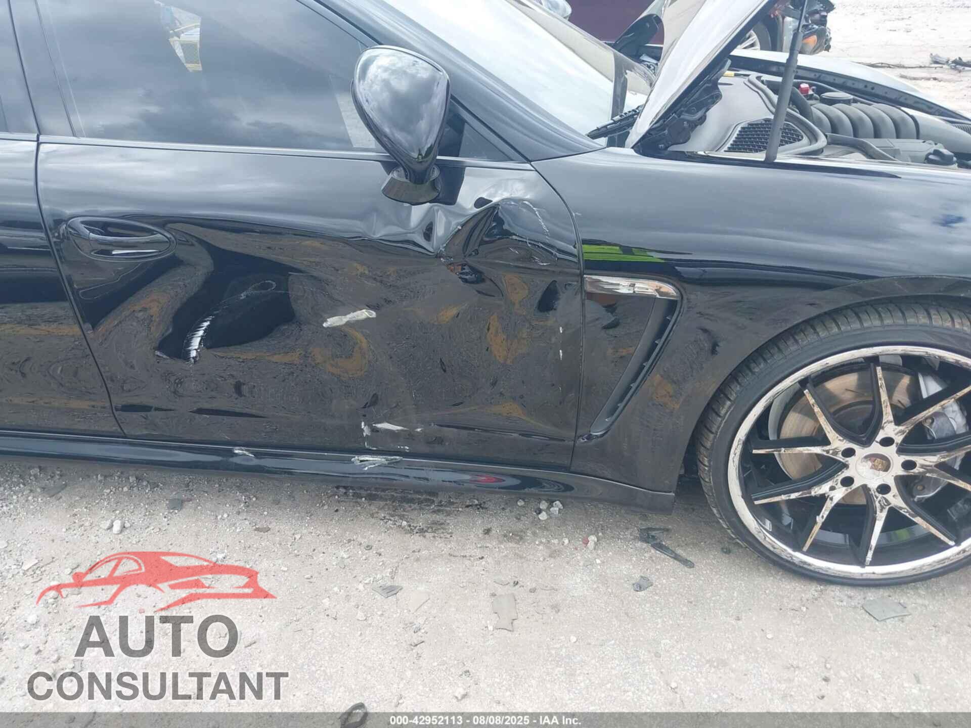 PORSCHE PANAMERA 2012 - WP0AA2A72CL070823