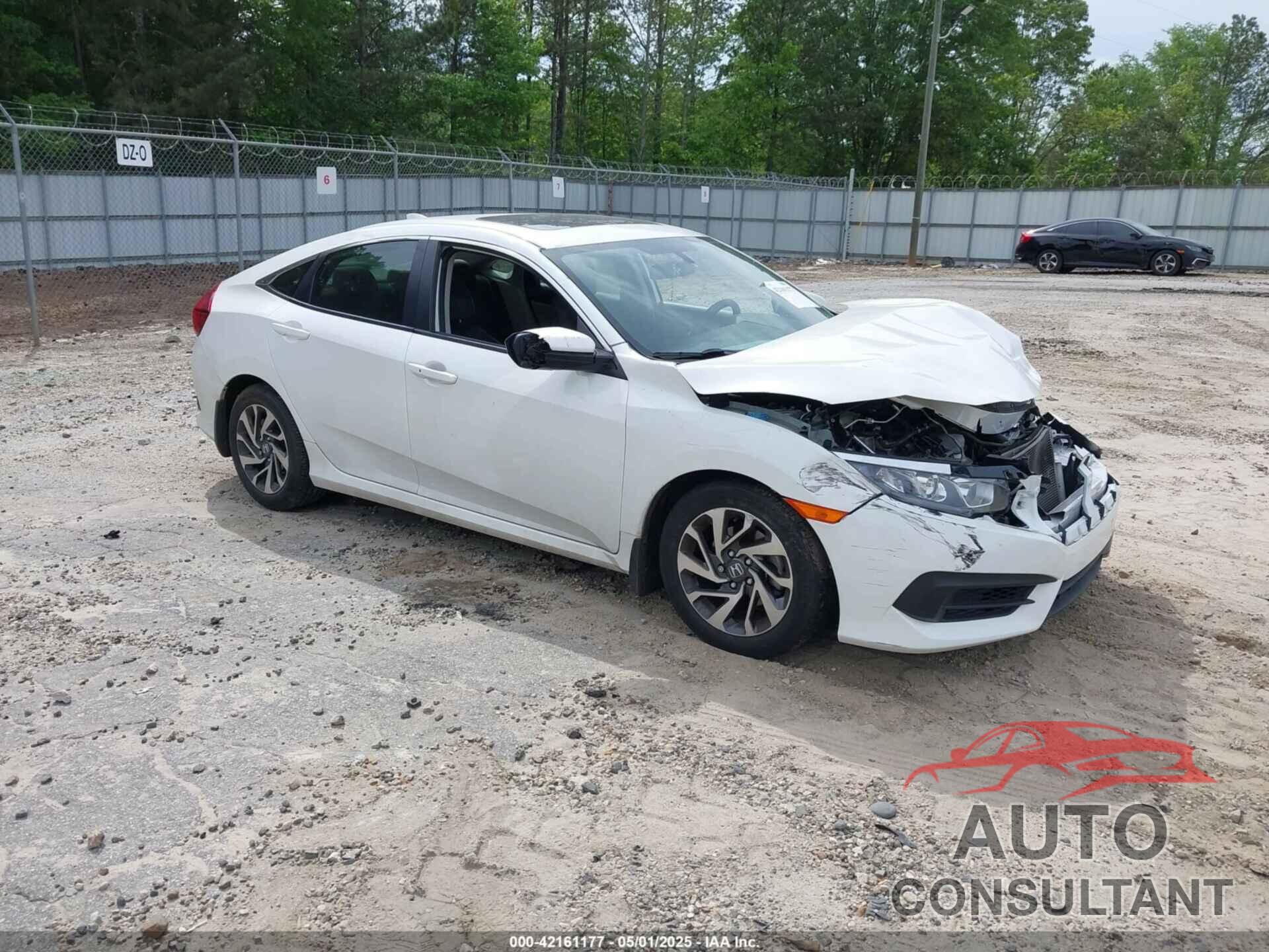 HONDA CIVIC 2018 - 2HGFC2F70JH546099