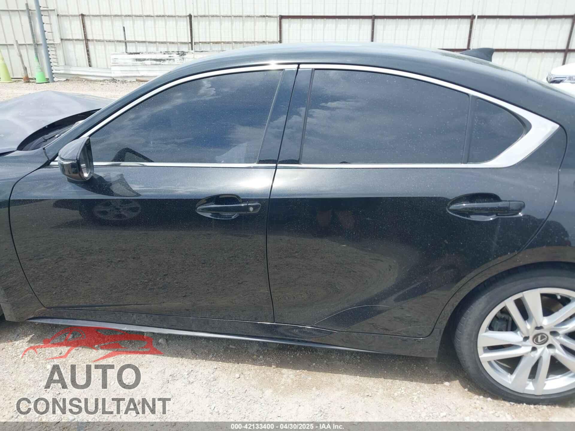 LEXUS IS 300 2021 - JTHAA1D24M5114934
