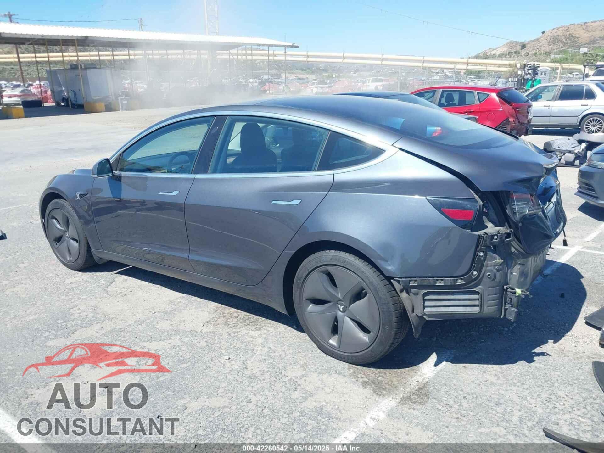 TESLA MODEL 3 2018 - 5YJ3E1EA1JF014210