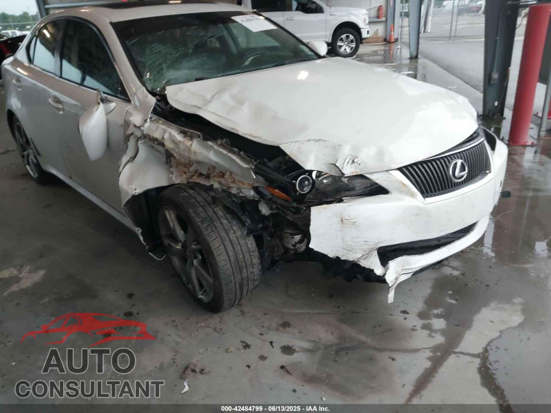 LEXUS IS 250 2010 - JTHBF5C29A5111957