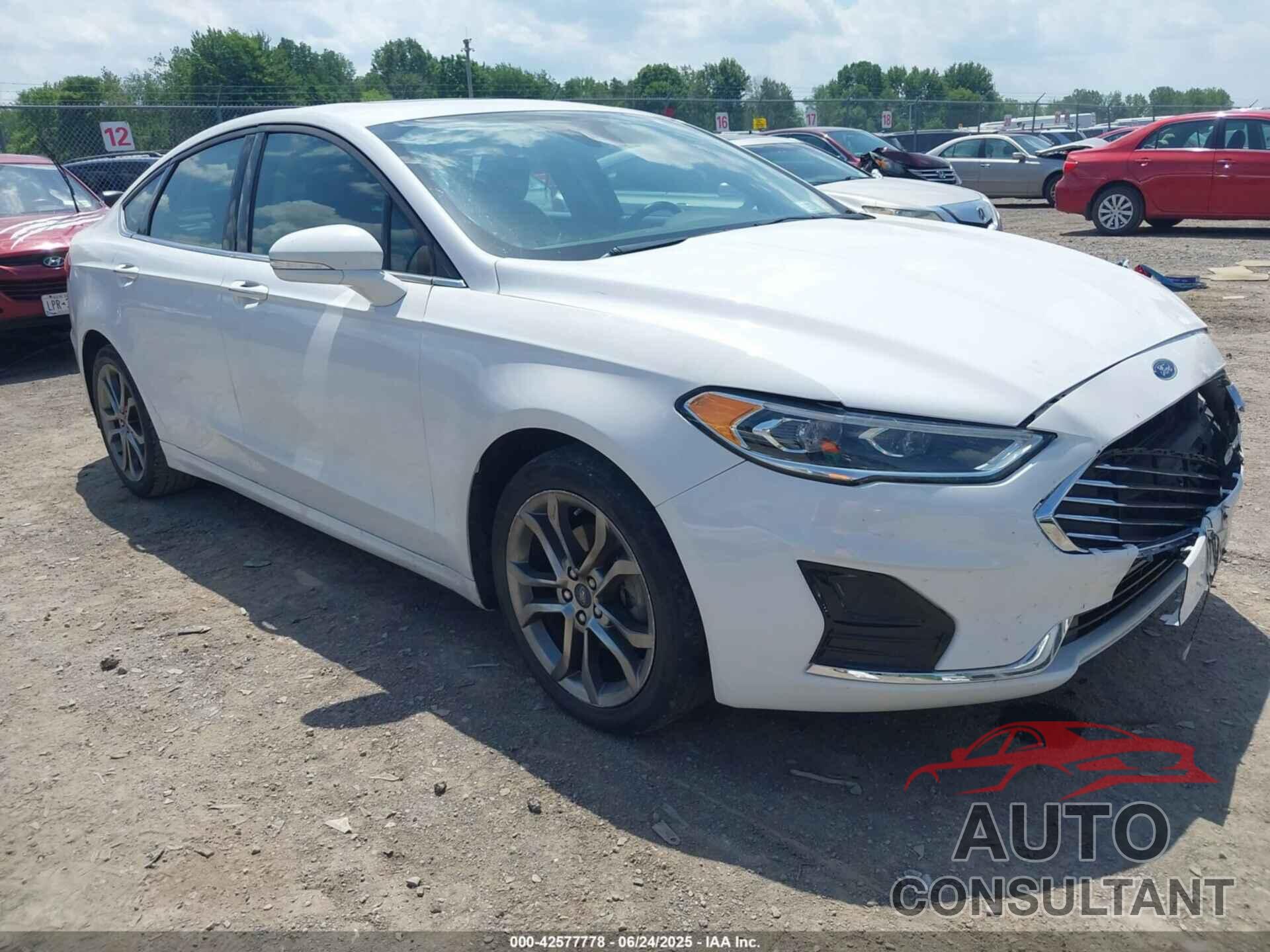 FORD FUSION 2020 - 3FA6P0CD2LR193167