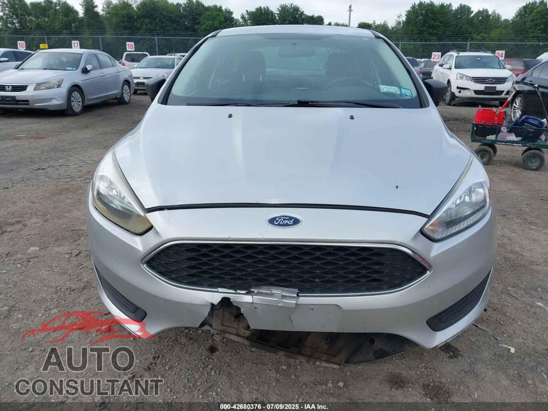 FORD FOCUS 2018 - 1FADP3E2XJL274529