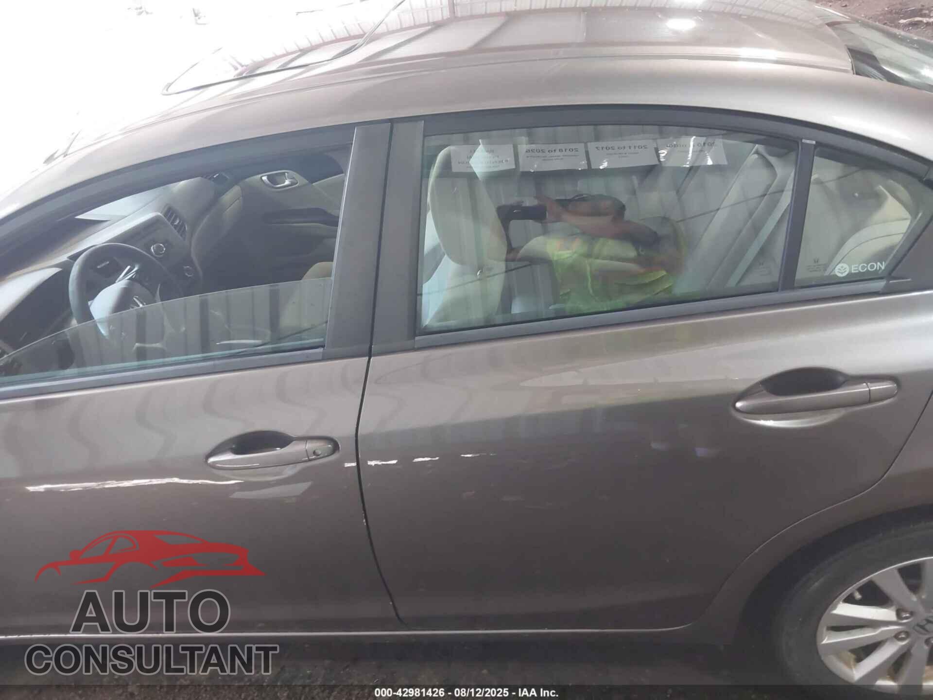 HONDA CIVIC 2012 - 2HGFB2F84CH594431