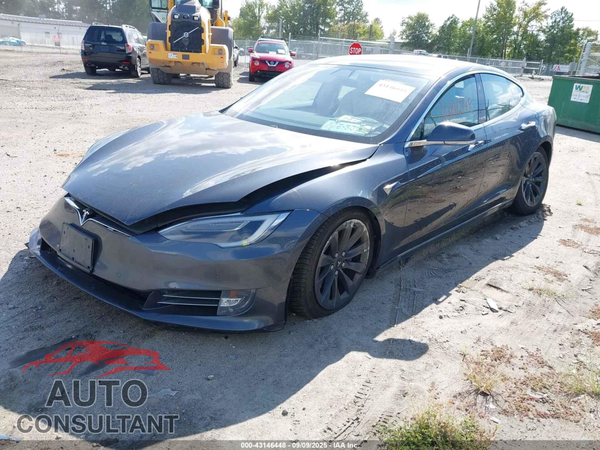 TESLA MODEL S 2017 - 5YJSA1E28HF216259
