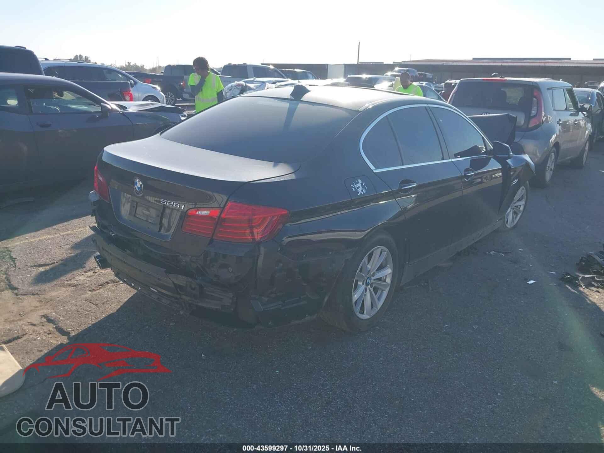 BMW 528I 2015 - WBA5A5C5XFD524598