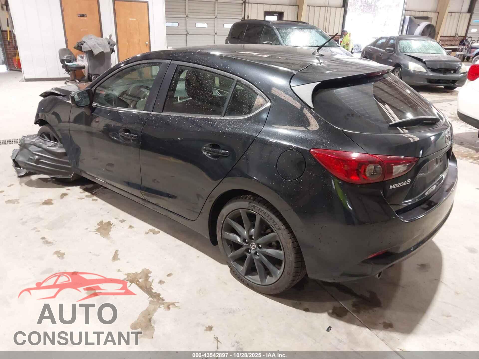 MAZDA MAZDA3 2017 - JM1BN1L30H1129965