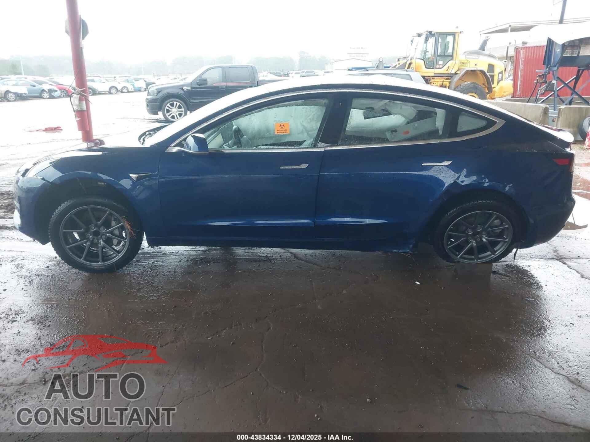 TESLA MODEL 3 2018 - 5YJ3E1EA2JF014667