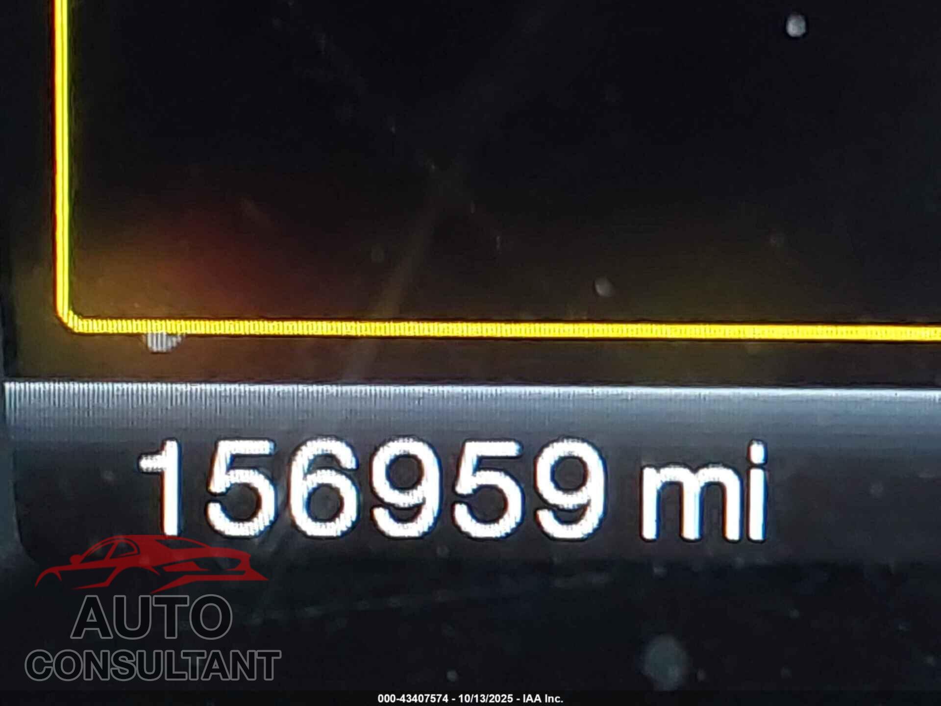 FORD EXPLORER 2011 - 1FMHK8F85BGA18072