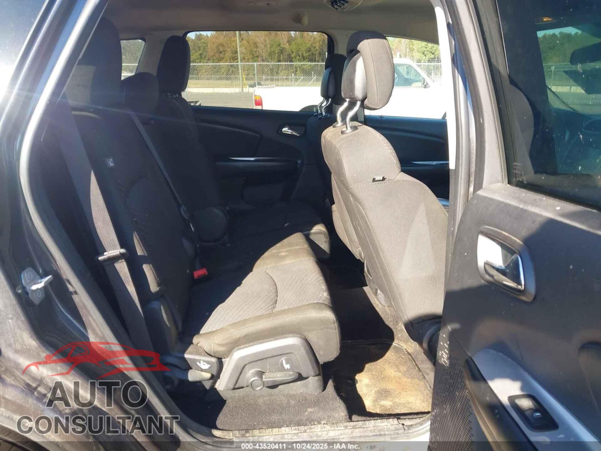 DODGE JOURNEY 2016 - 3C4PDCAB2GT132601