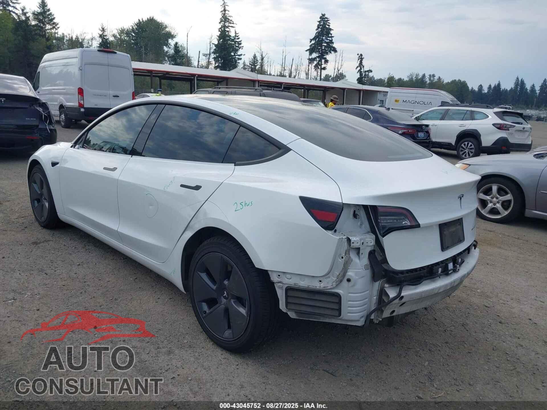 TESLA MODEL 3 2022 - 5YJ3E1EB2NF165202