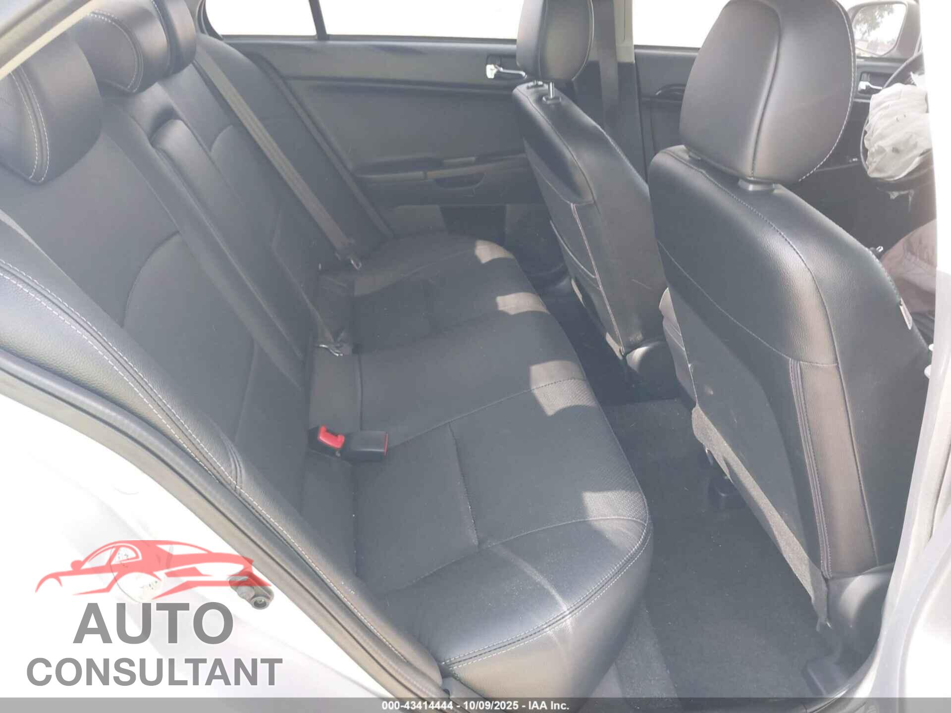 MITSUBISHI LANCER EVOLUTION 2015 - JA32W8FV0FU006891