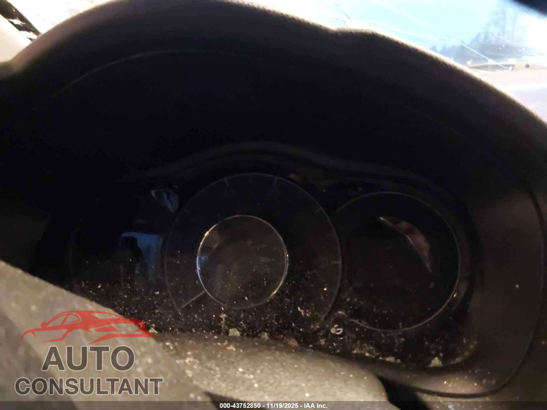NISSAN VERSA NOTE 2017 - 3N1CE2CP1HL366697