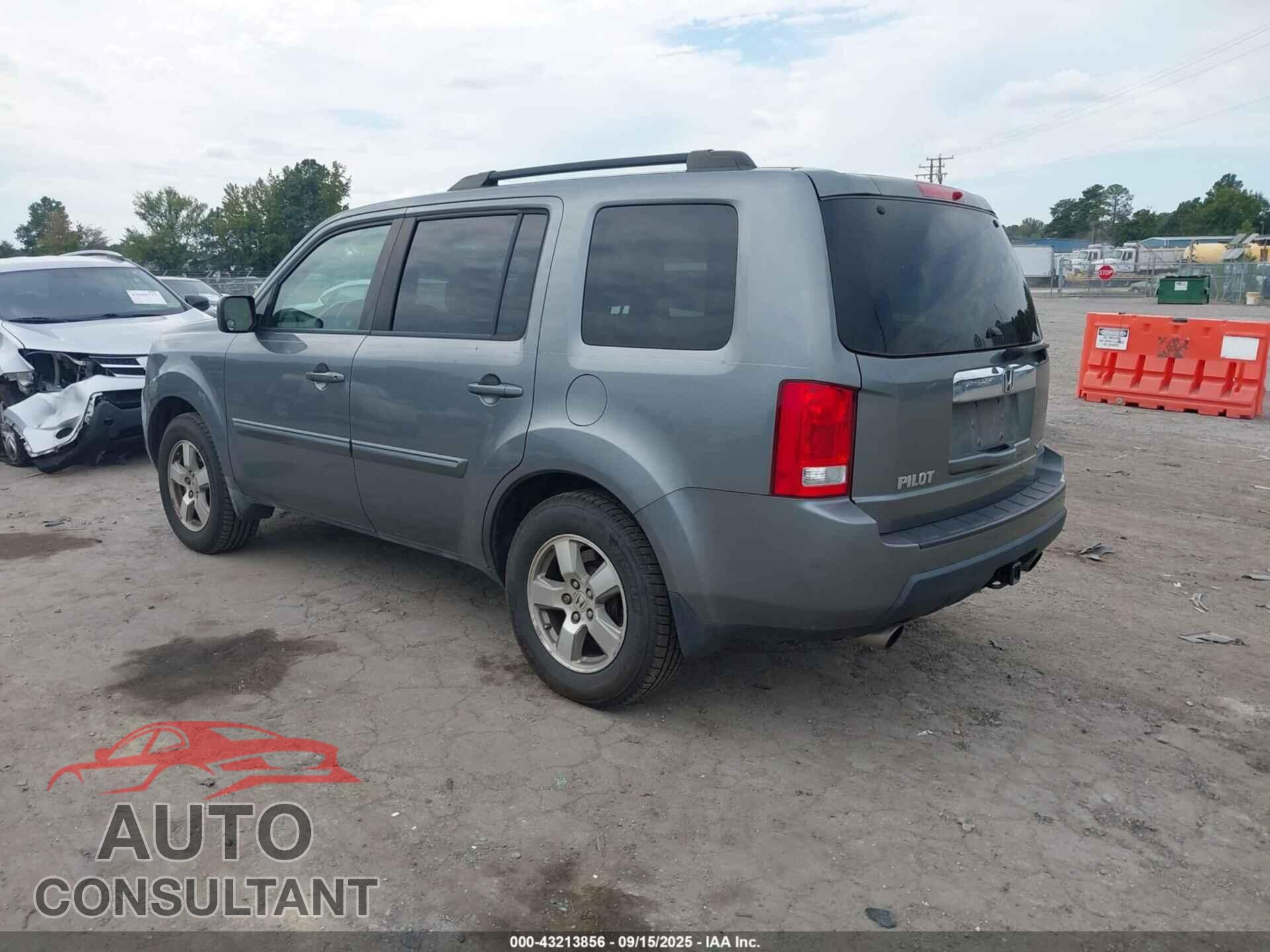 HONDA PILOT 2009 - 5FNYF48479B045192