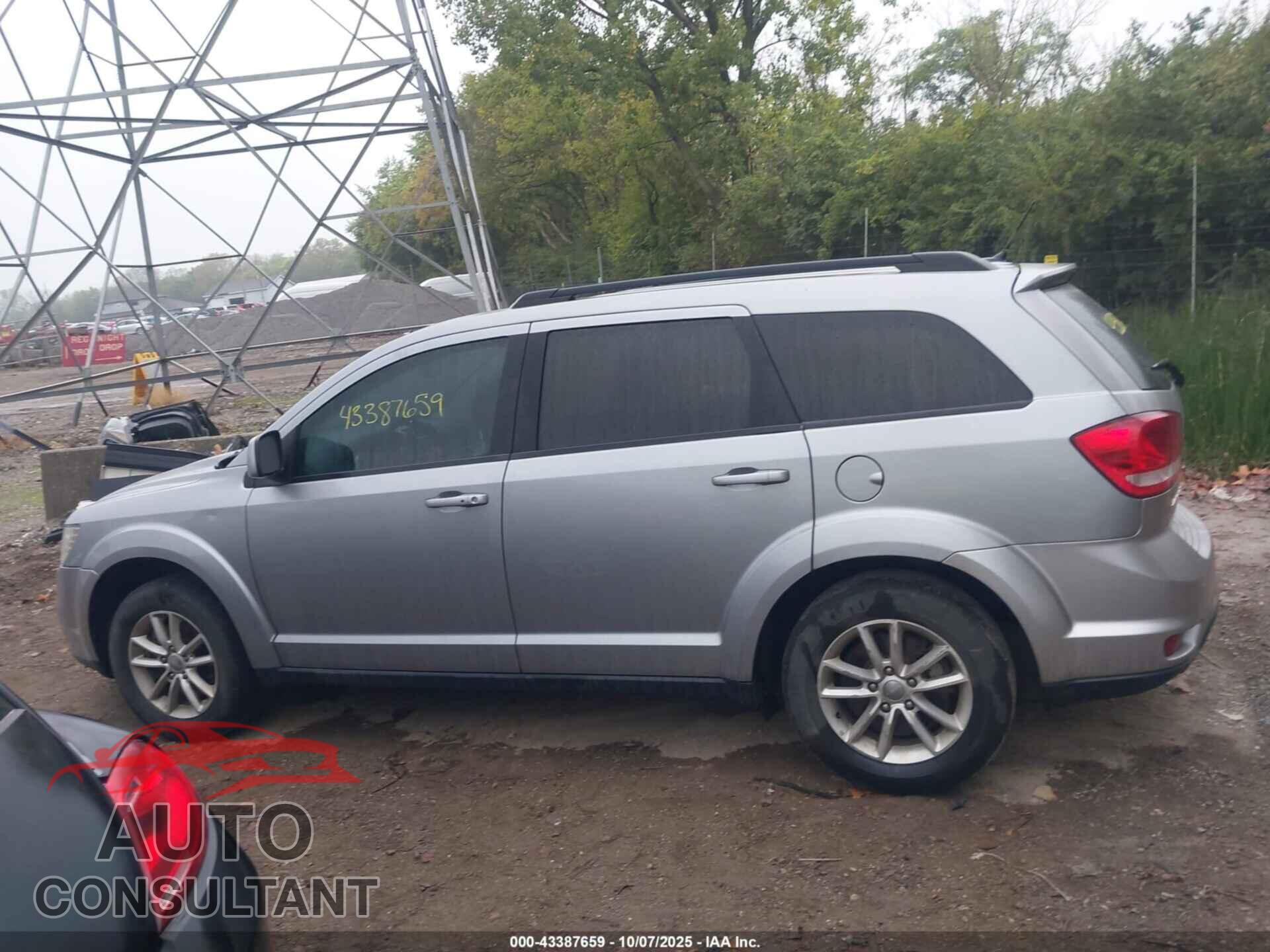 DODGE JOURNEY 2015 - 3C4PDCBG9FT637009