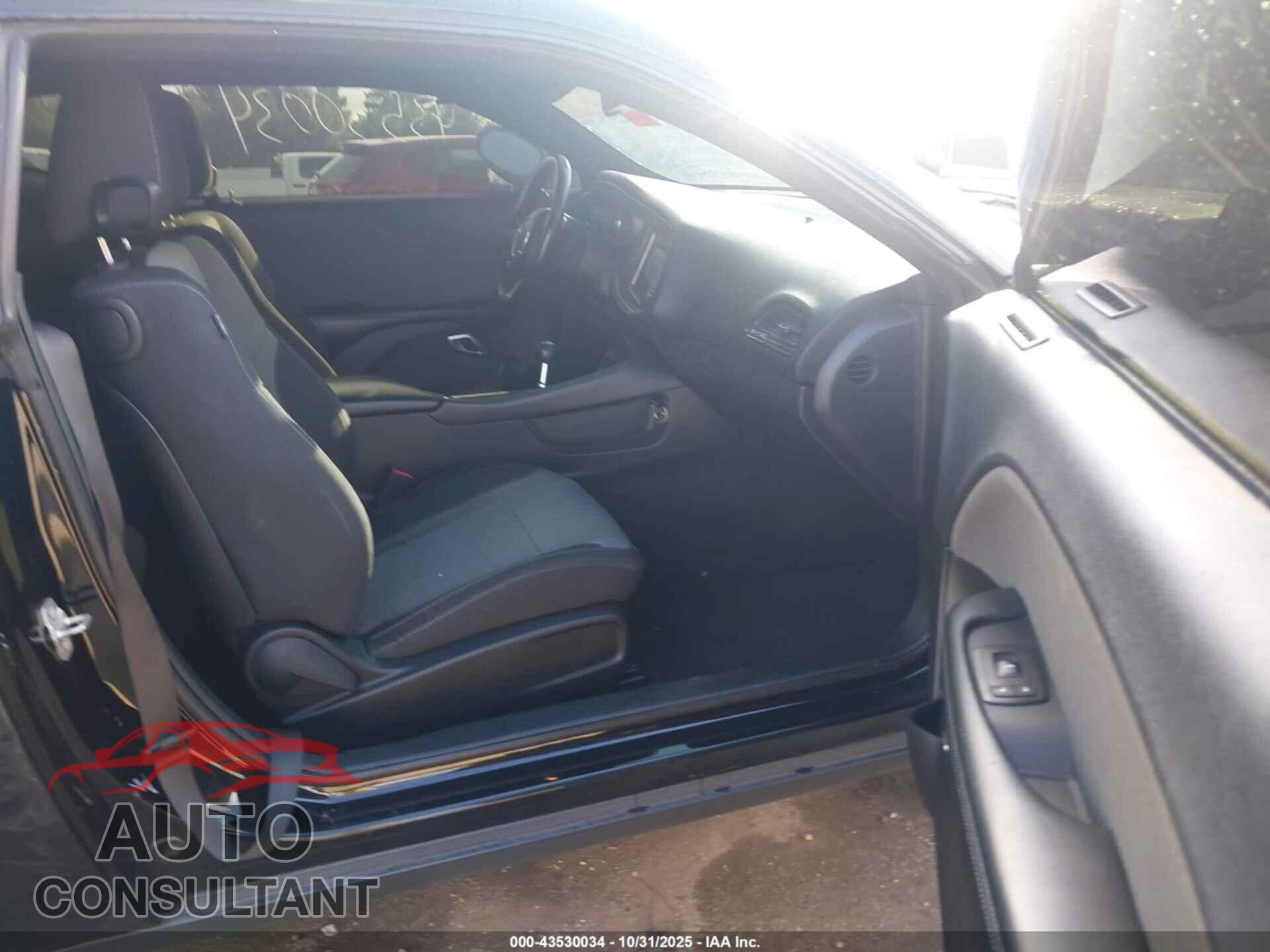 DODGE CHALLENGER 2015 - 2C3CDZAT7FH894862
