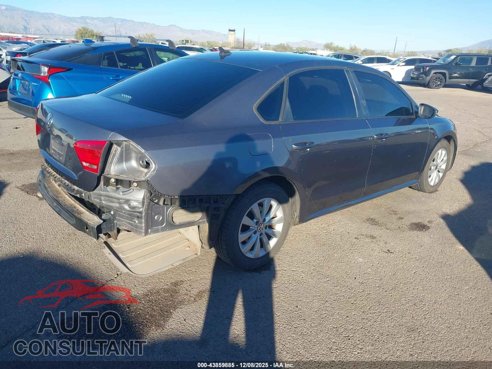 VOLKSWAGEN PASSAT 2014 - 1VWAP7A36EC006471