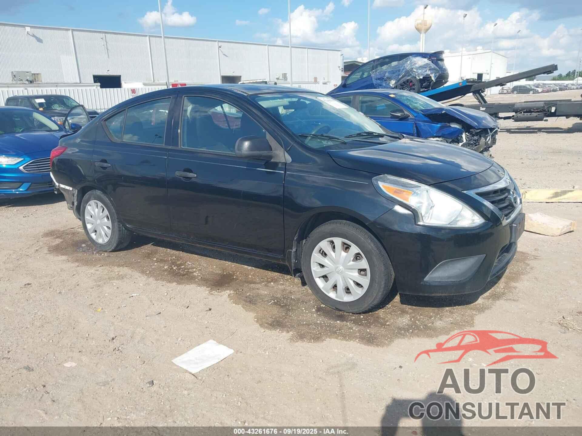 NISSAN VERSA 2015 - 3N1CN7AP4FL830501