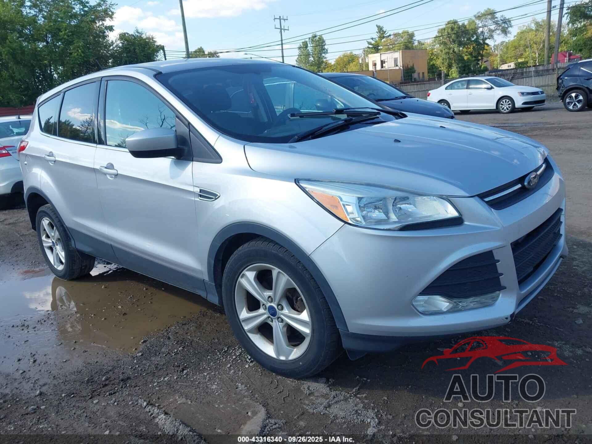 FORD ESCAPE 2016 - 1FMCU0G76GUB35132