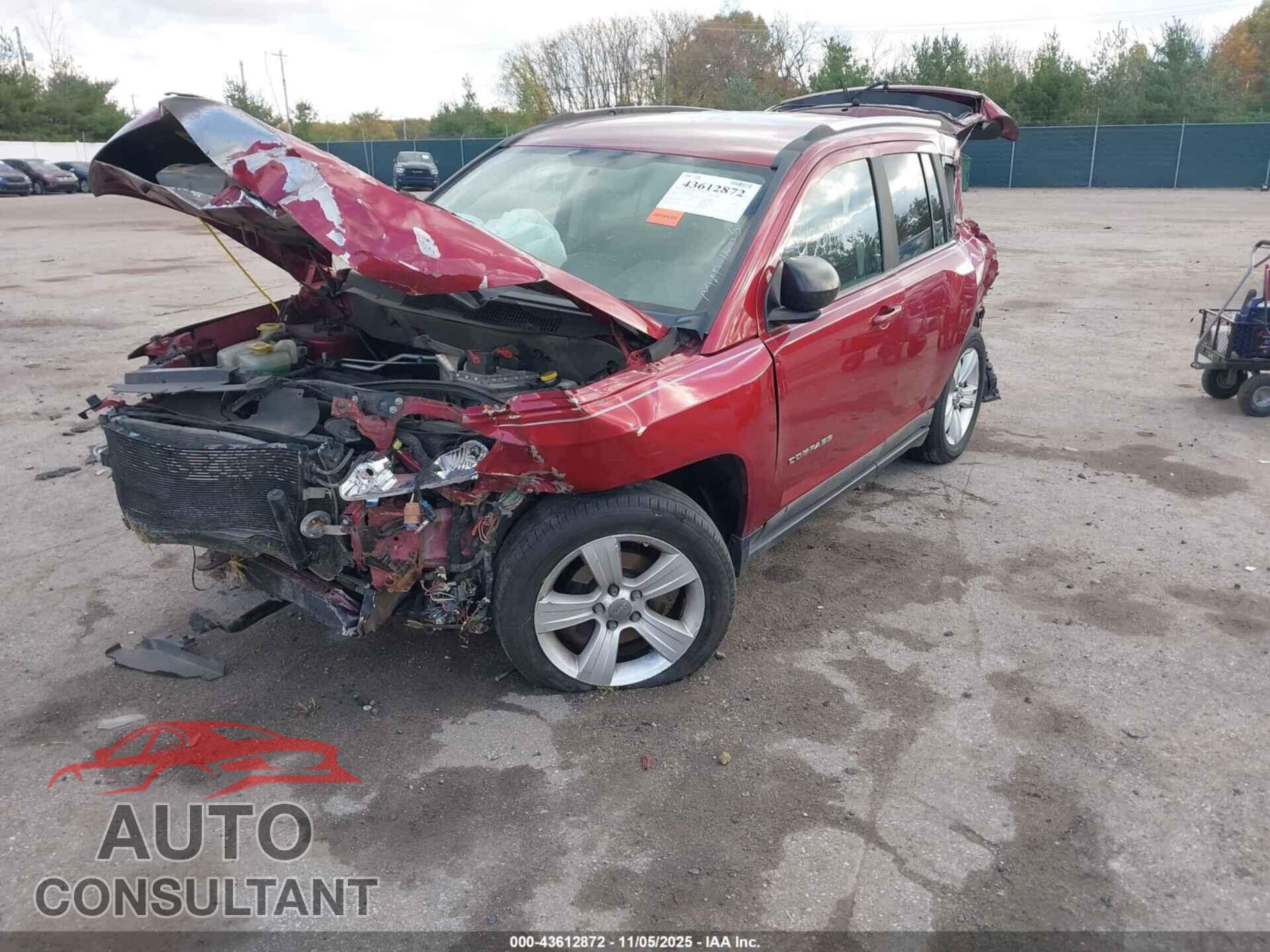 JEEP COMPASS 2011 - 1J4NT1FA2BD138745