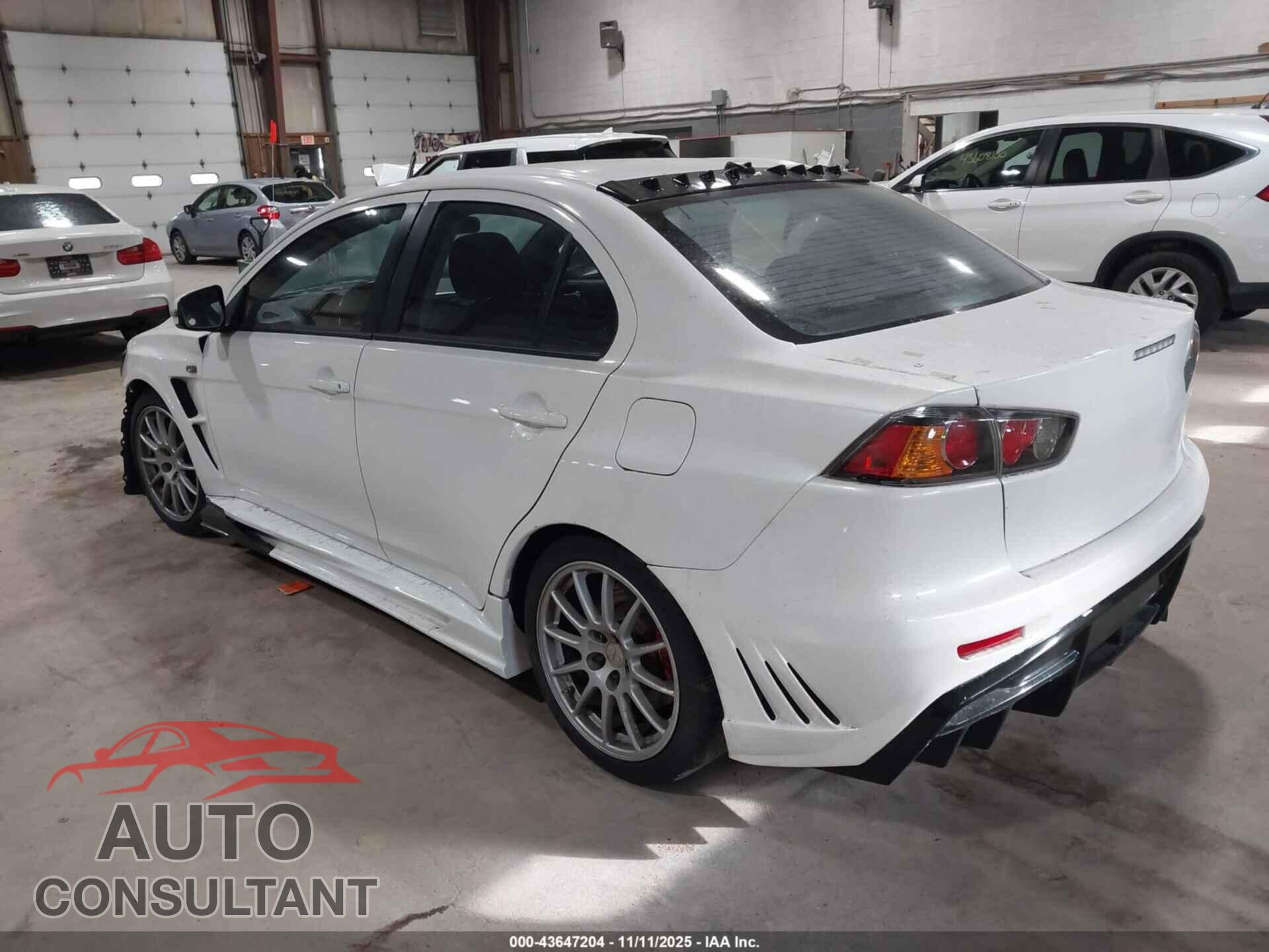 MITSUBISHI LANCER EVOLUTION 2015 - JA32W8FV4FU016162