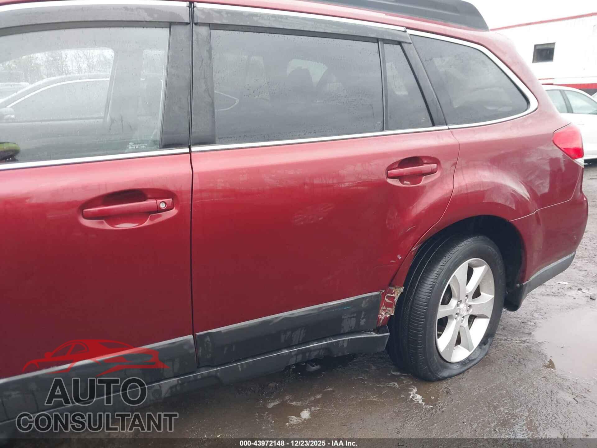 SUBARU OUTBACK 2013 - 4S4BRBPC2D3234540