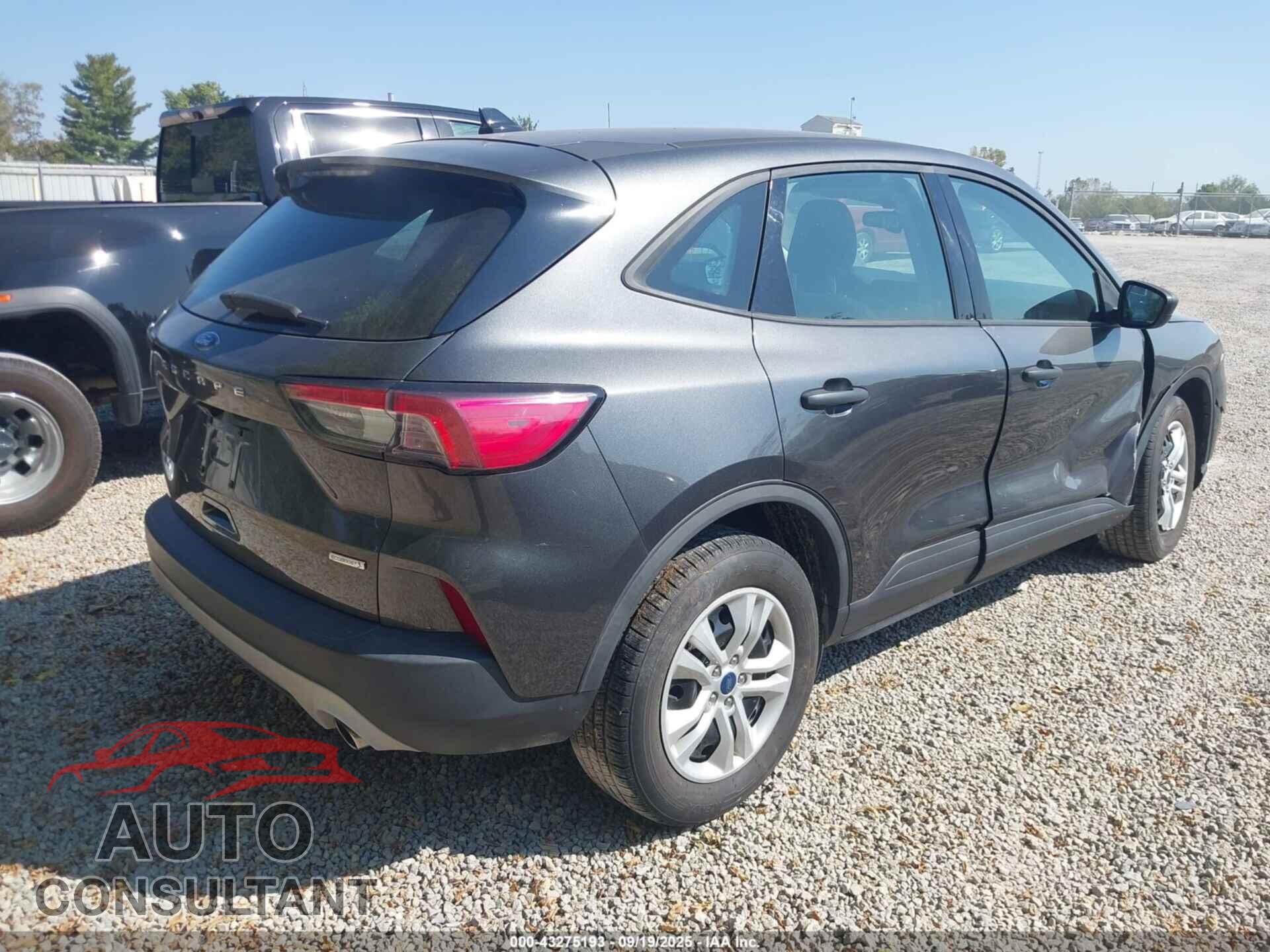 FORD ESCAPE 2020 - 1FMCU0F66LUA08755