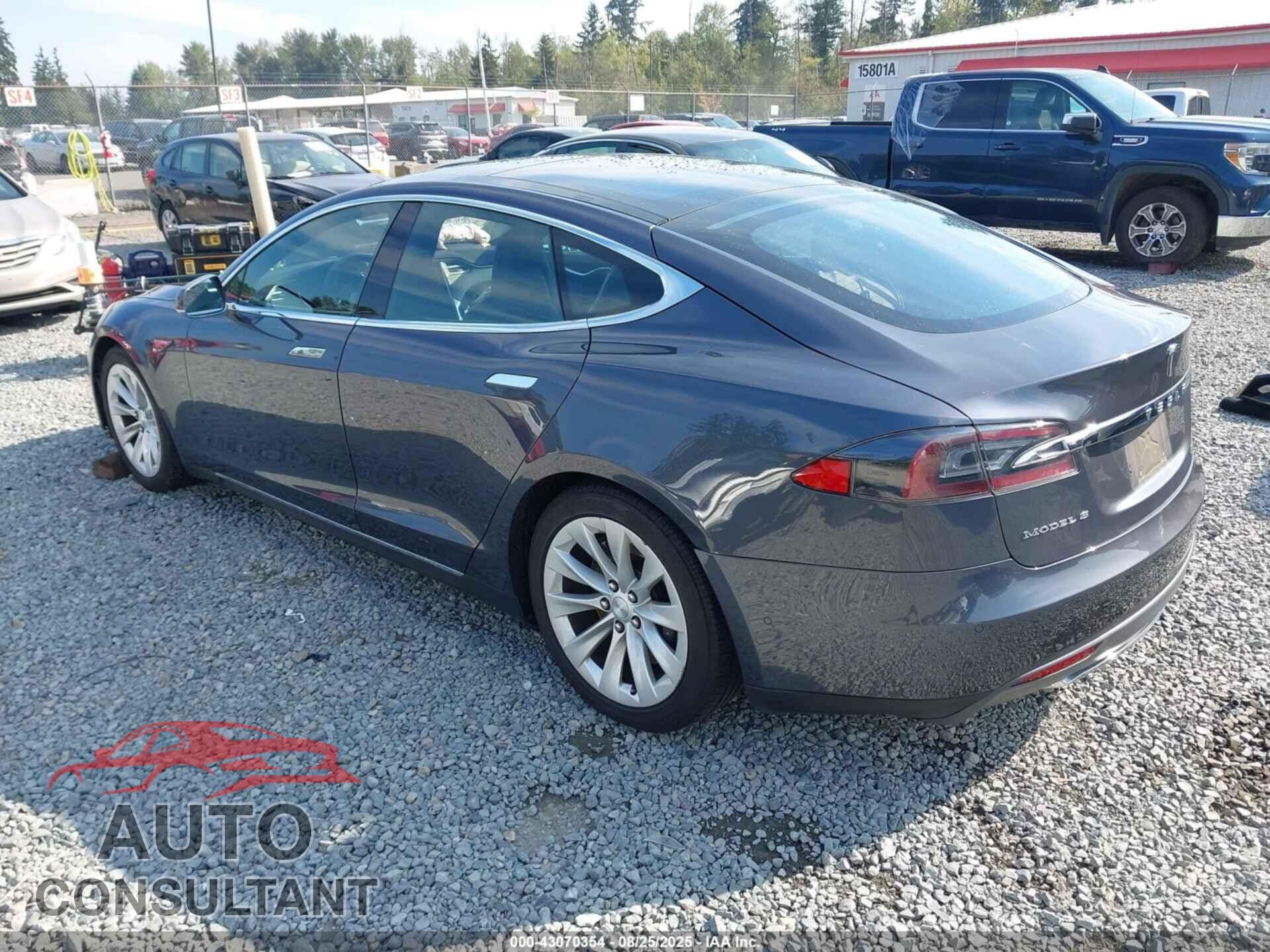 TESLA MODEL S 2016 - 5YJSA1E24GF134799