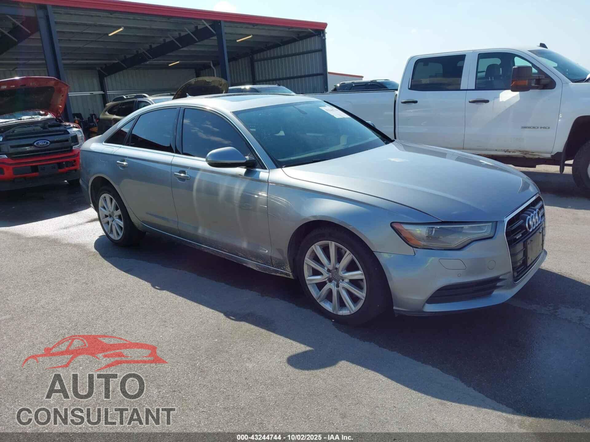AUDI A6 2014 - WAUGFAFC8EN046977