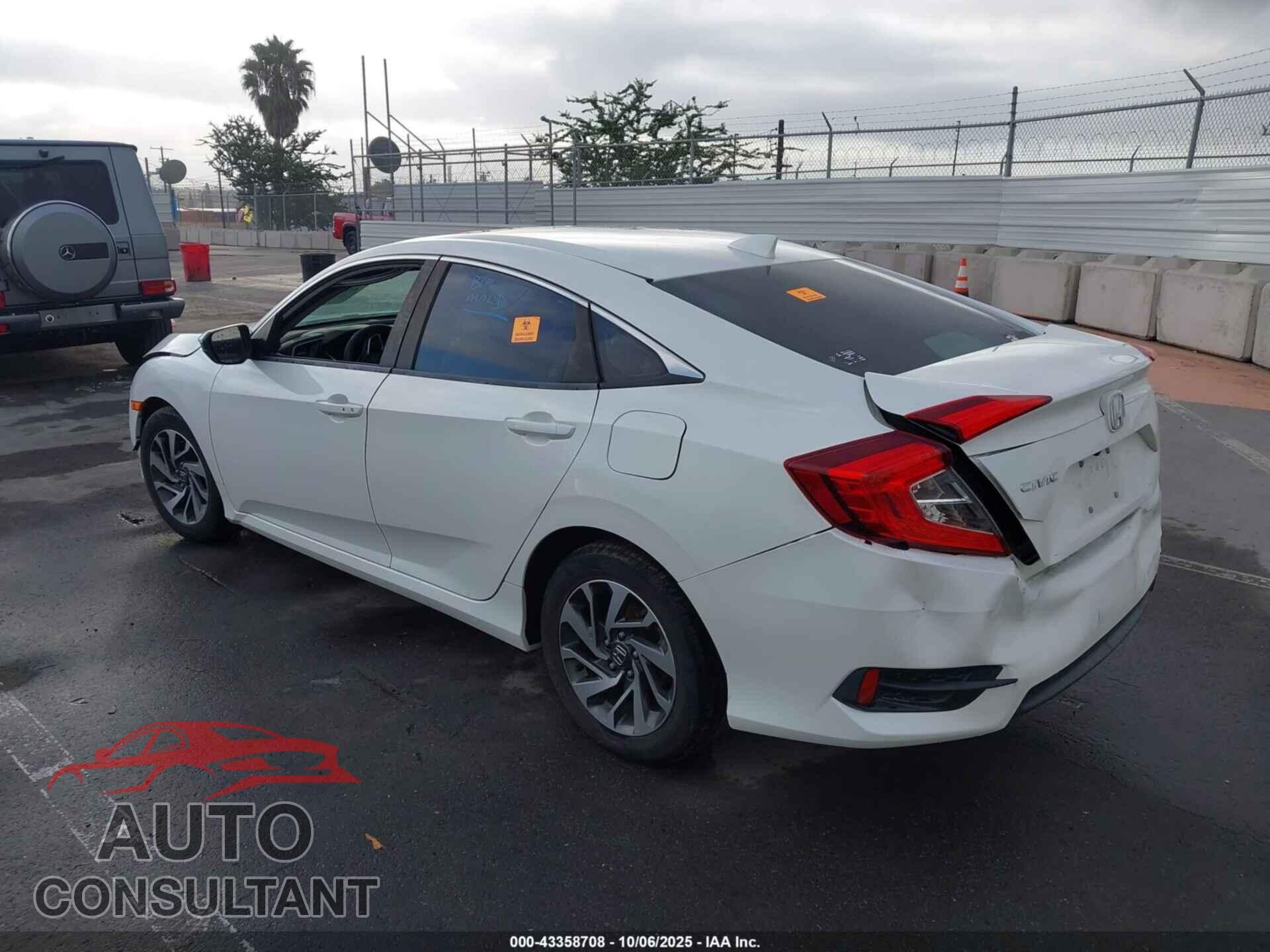 HONDA CIVIC 2017 - 2HGFC2F77HH506838