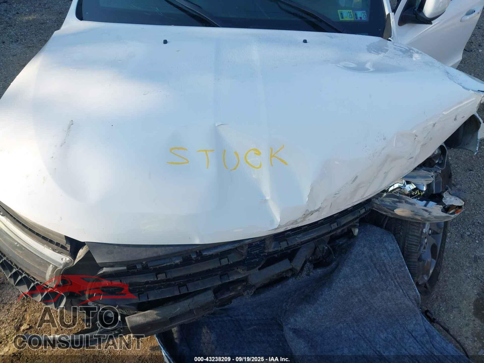 DODGE DURANGO 2015 - 1C4SDJCT7FC223667