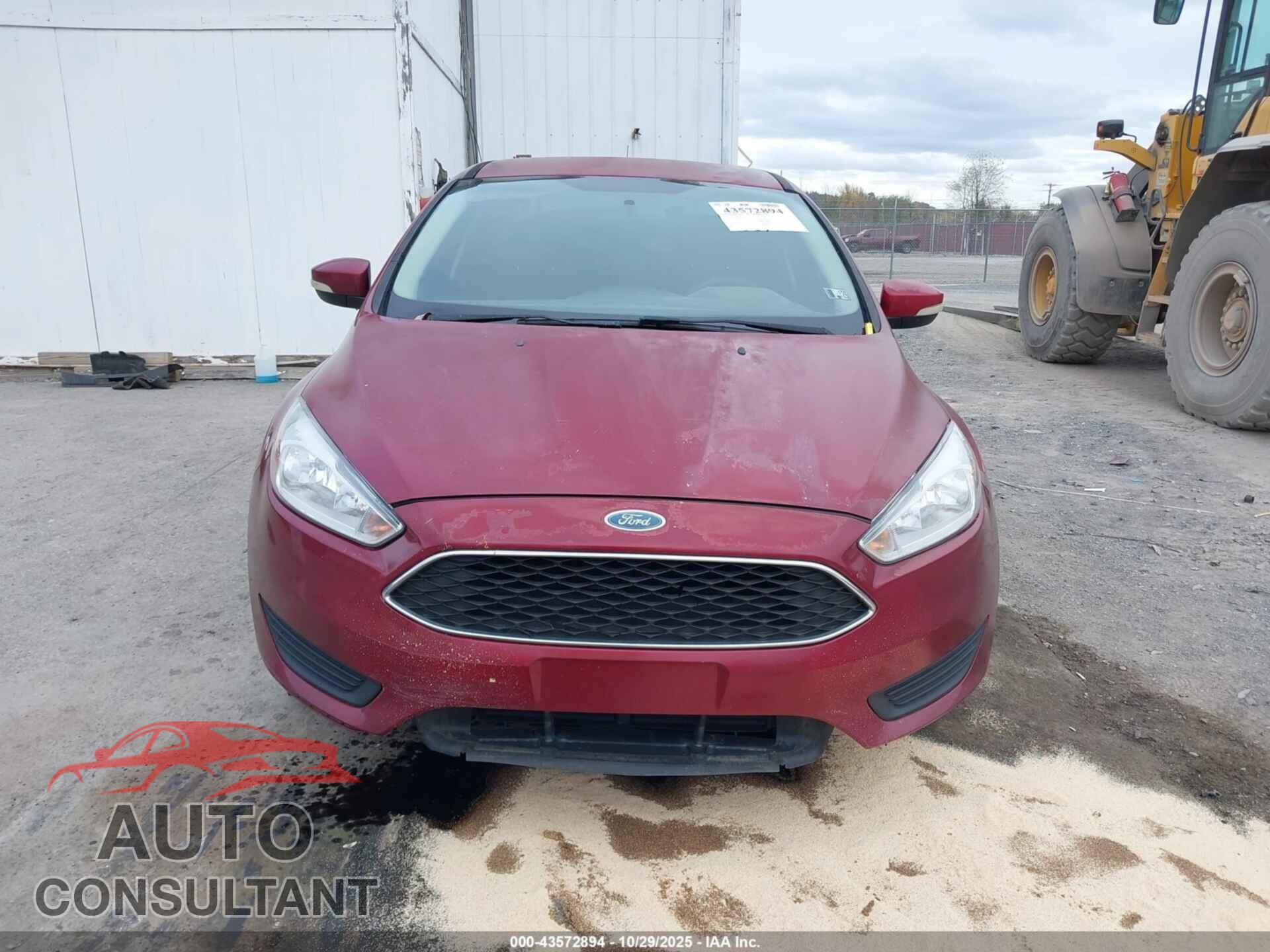 FORD FOCUS 2017 - 1FADP3F20HL201744