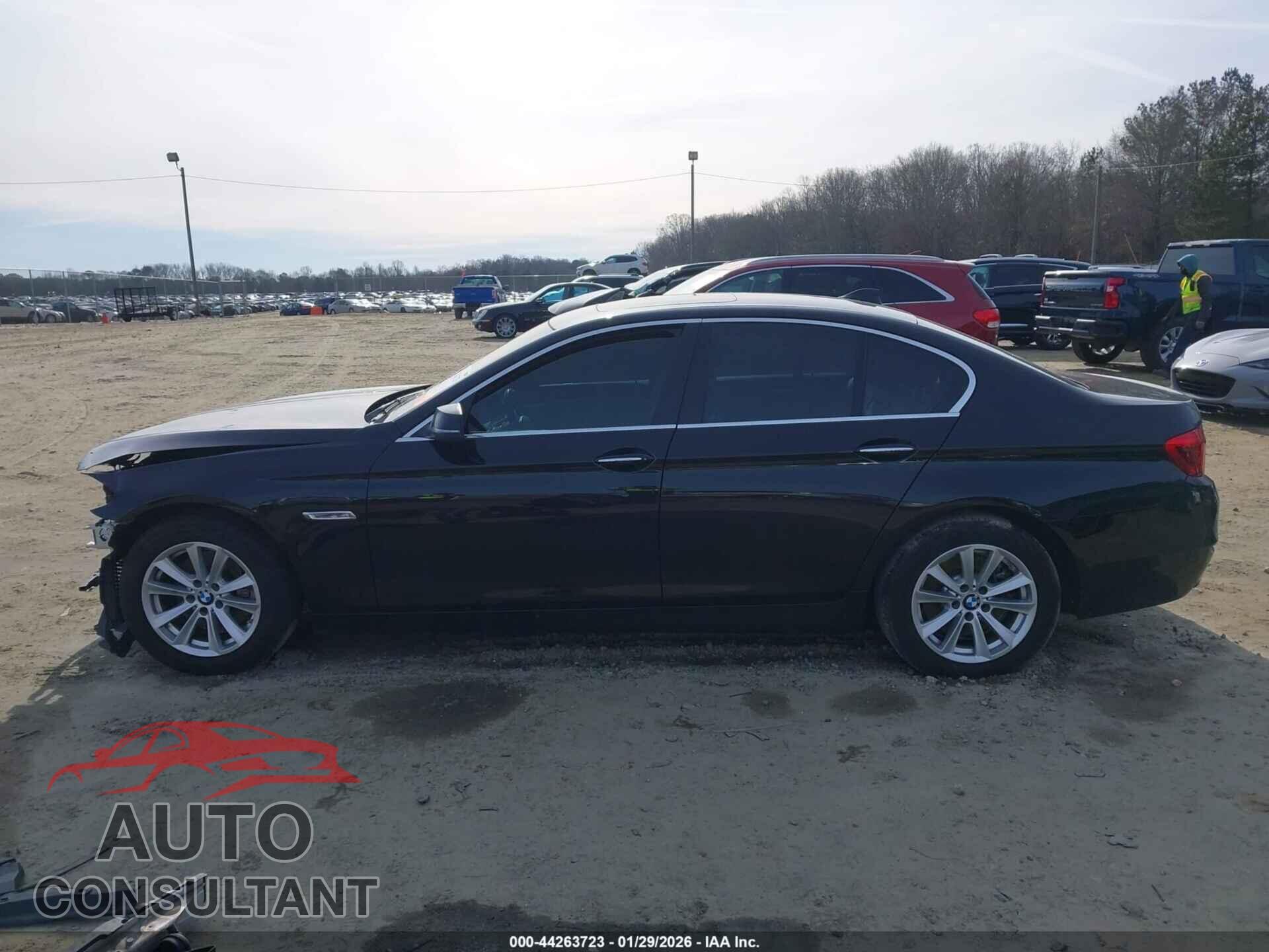 BMW 528I 2015 - WBA5A5C59FD515441