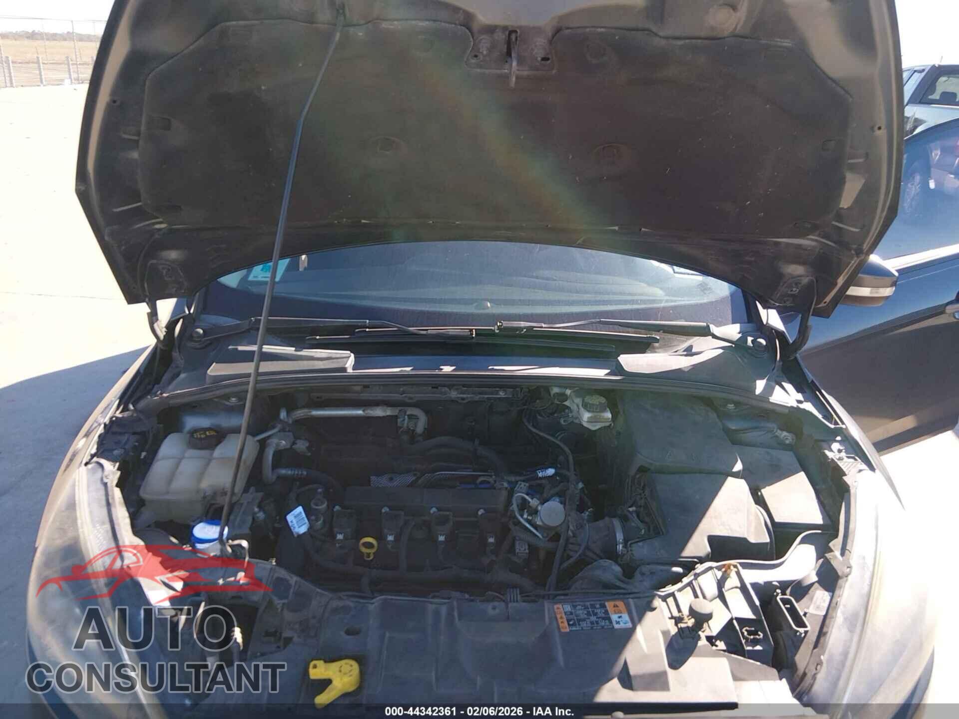 FORD FOCUS 2017 - 1FADP3H2XHL270826