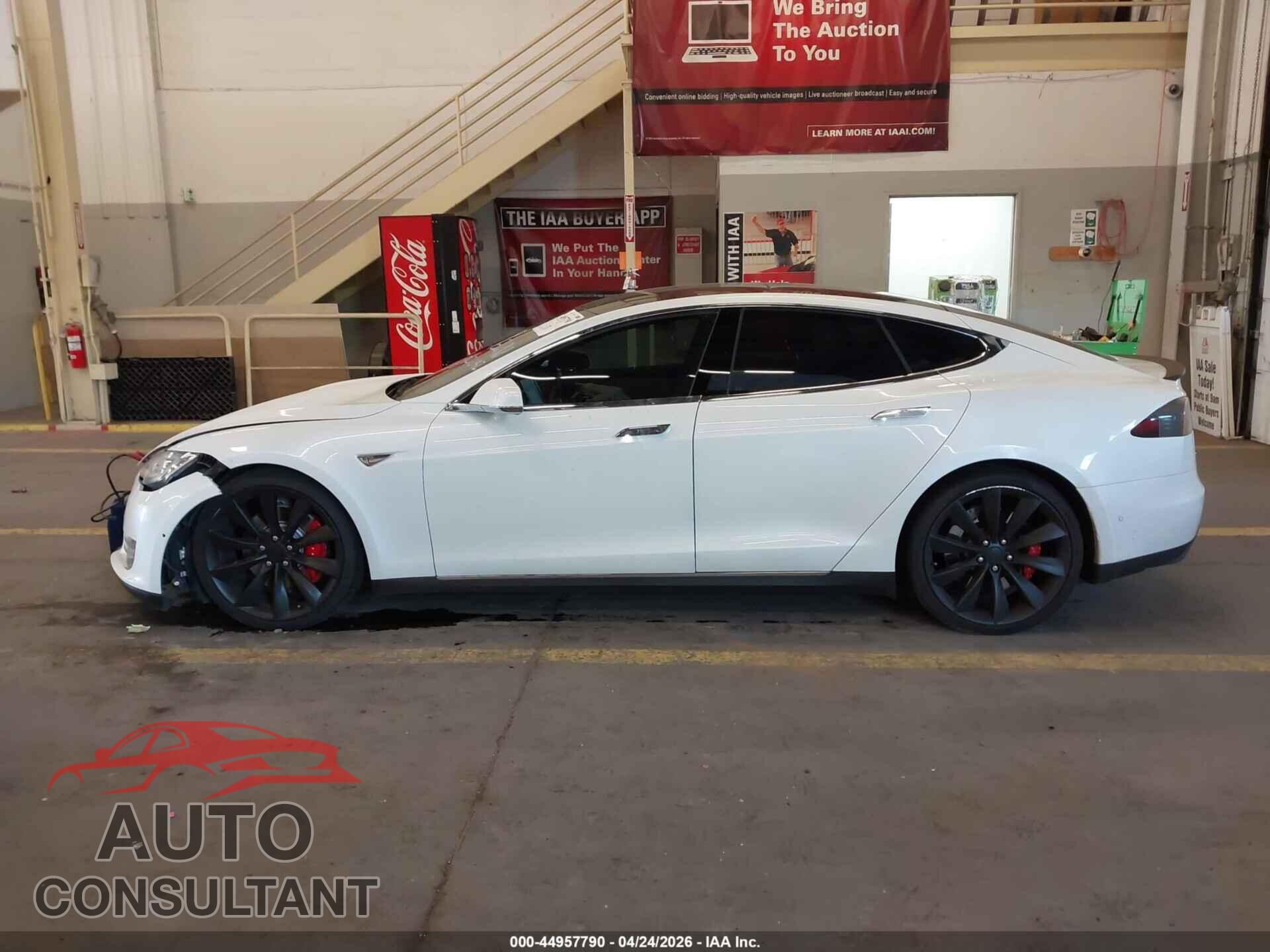 TESLA MODEL S 2015 - 5YJSA1H4XFF093414