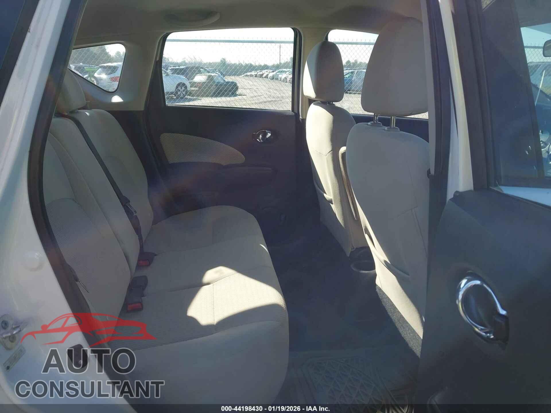 NISSAN VERSA NOTE 2015 - 3N1CE2CP7FL400770