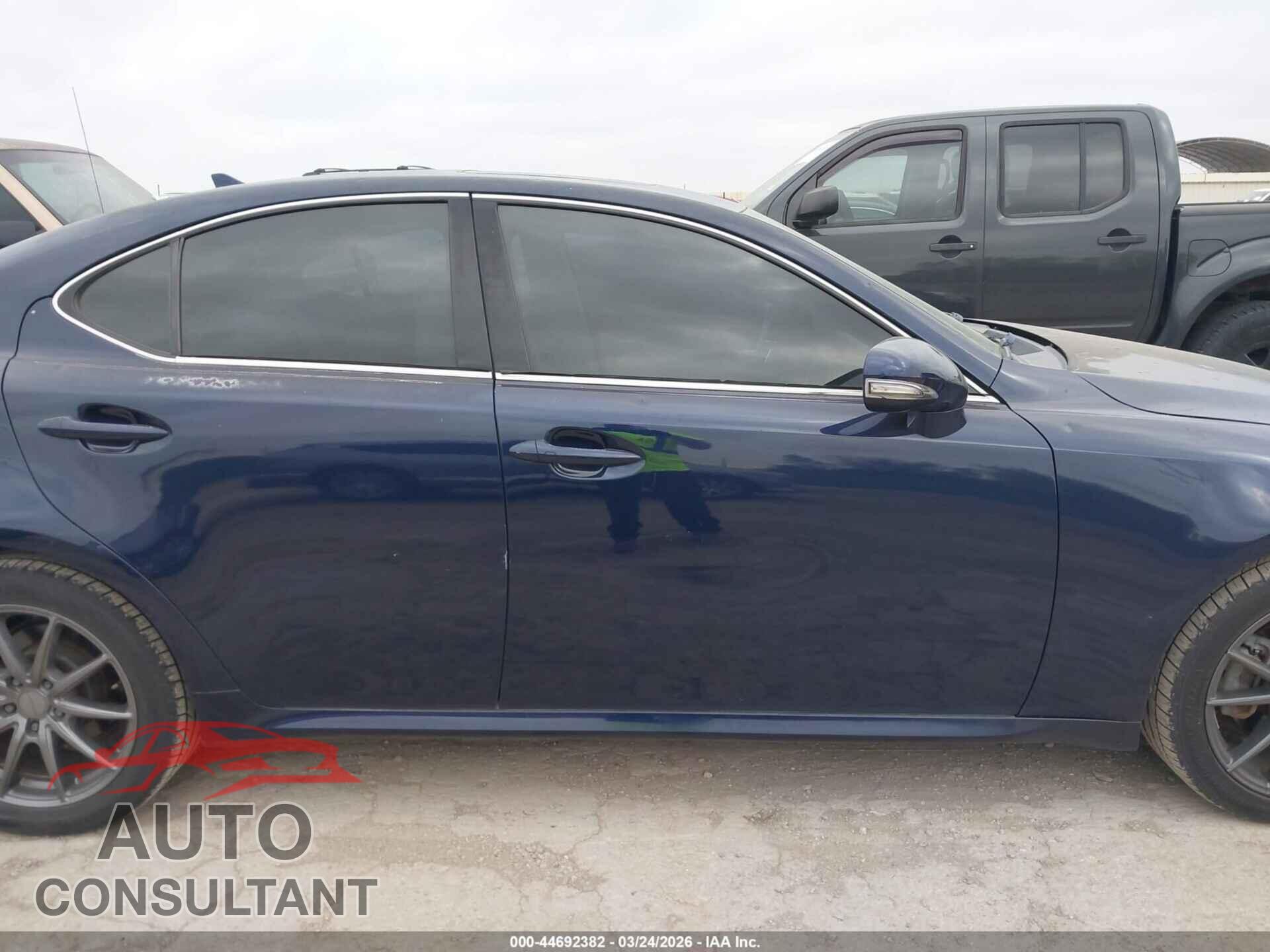 LEXUS IS 250 2012 - JTHBF5C2XC5169305