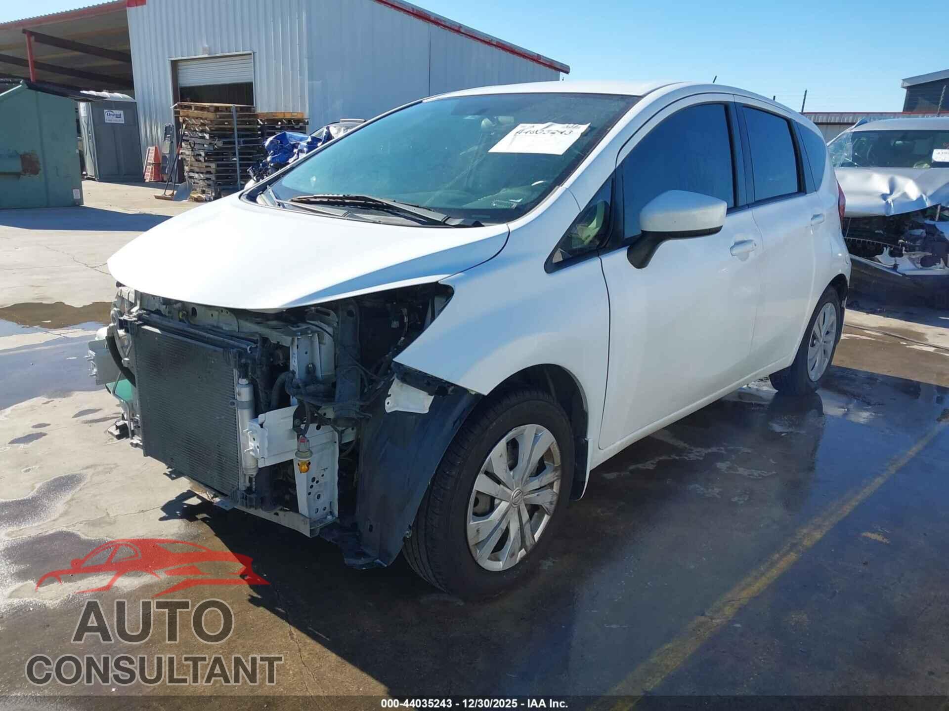 NISSAN VERSA NOTE 2017 - 3N1CE2CP1HL381801