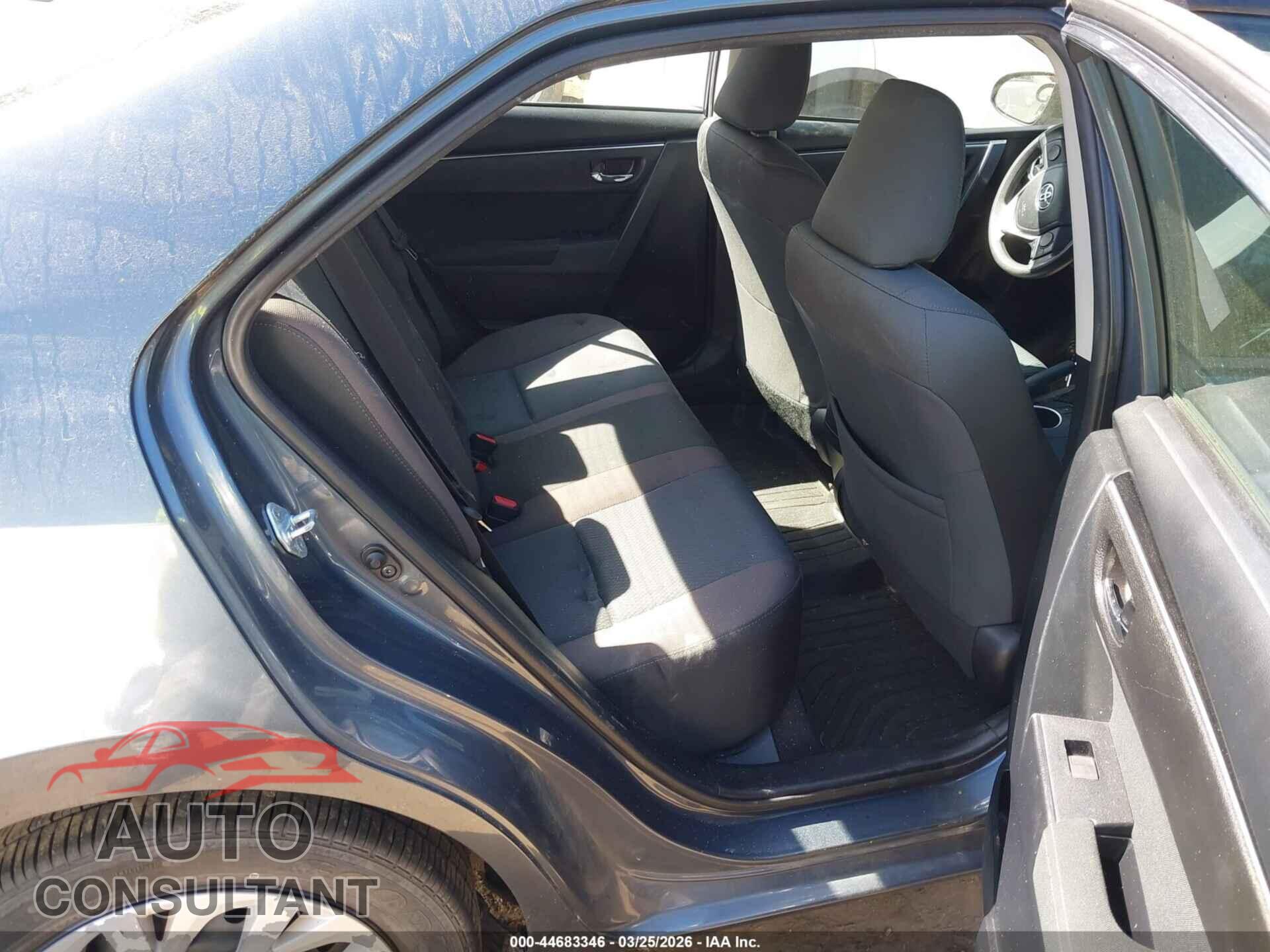 TOYOTA COROLLA 2017 - 2T1BURHE2HC930145
