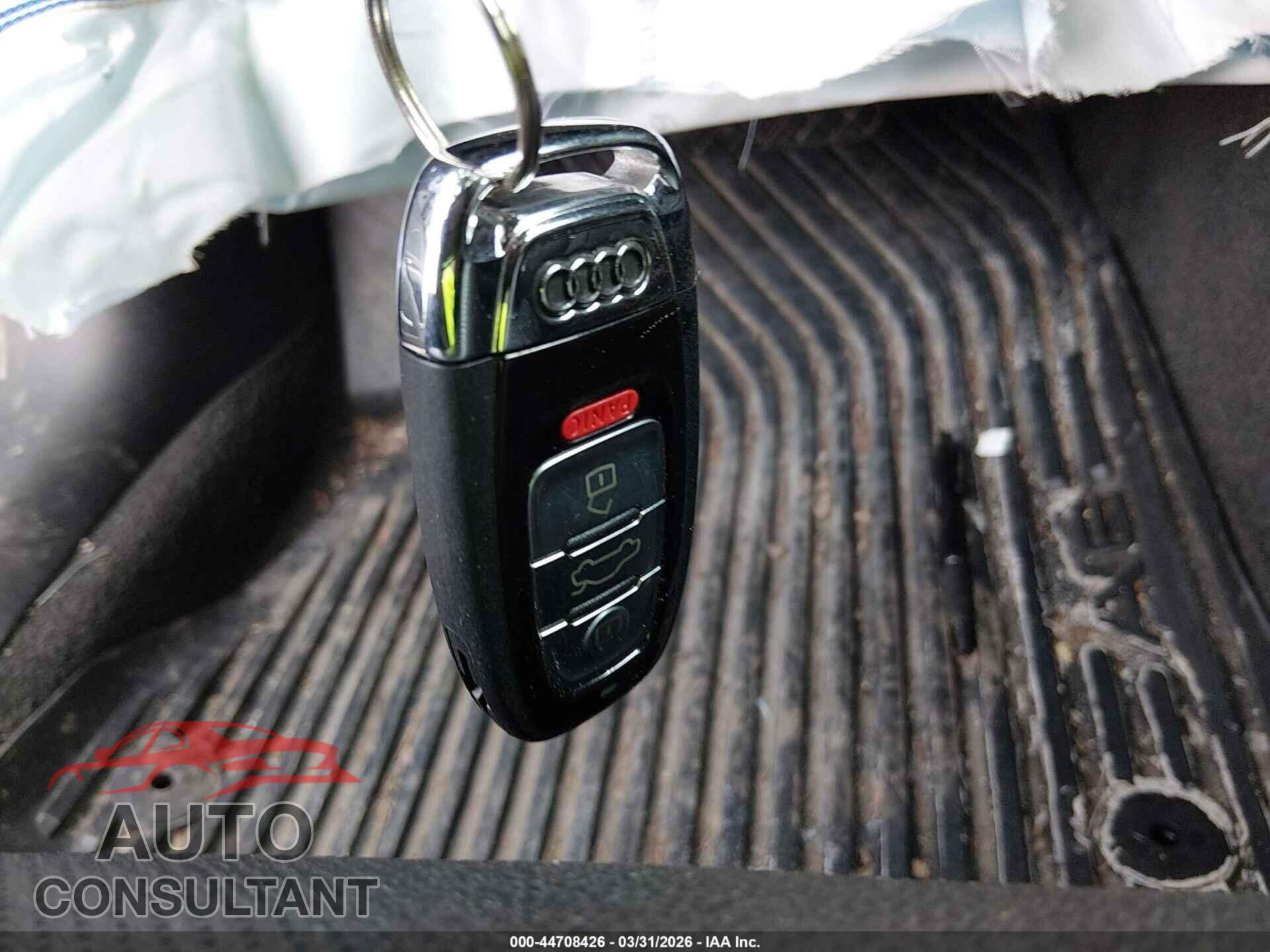 AUDI A8 L 2013 - WAUR2AFD9DN024711