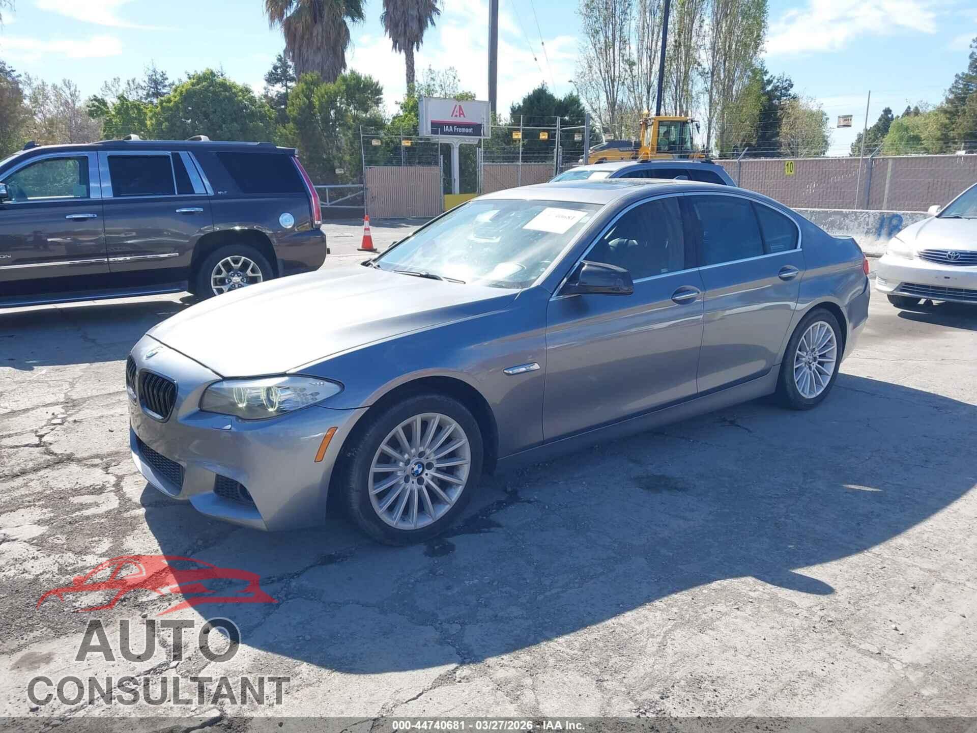 BMW 535I 2013 - WBAFR7C58DC822028