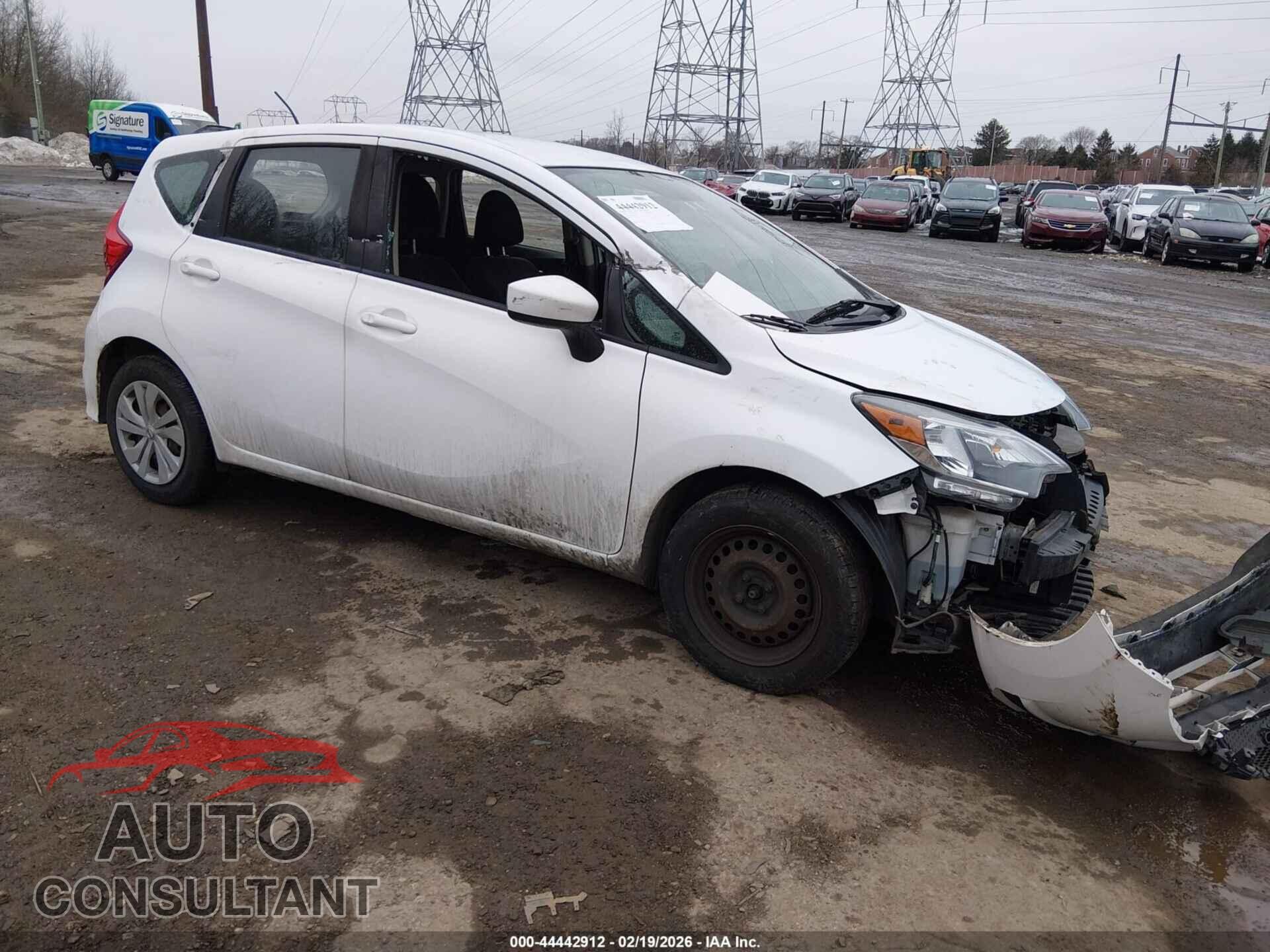 NISSAN VERSA NOTE 2017 - 3N1CE2CP3HL363915