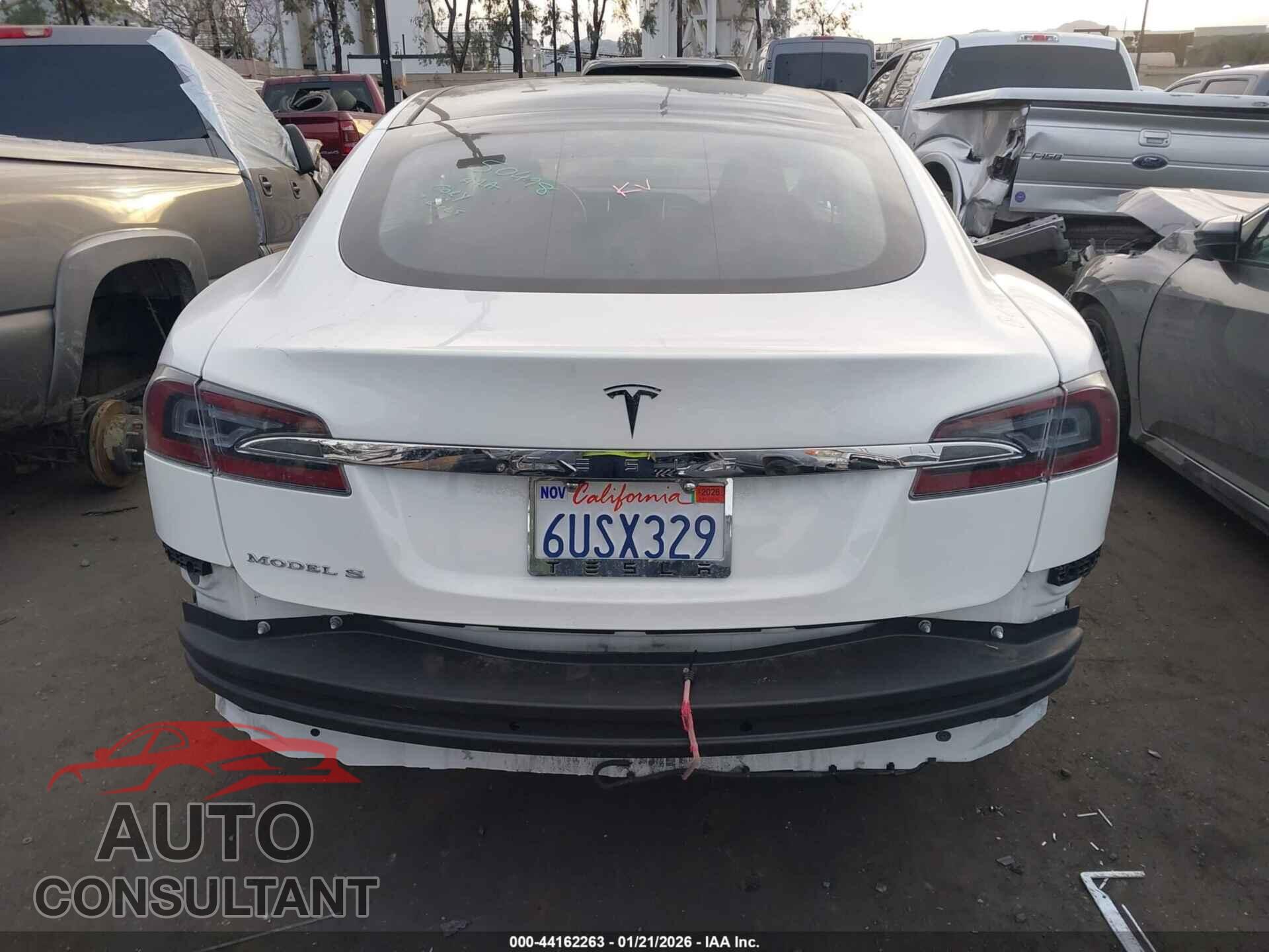 TESLA MODEL S 2012 - 5YJSA1DP0CFS00675