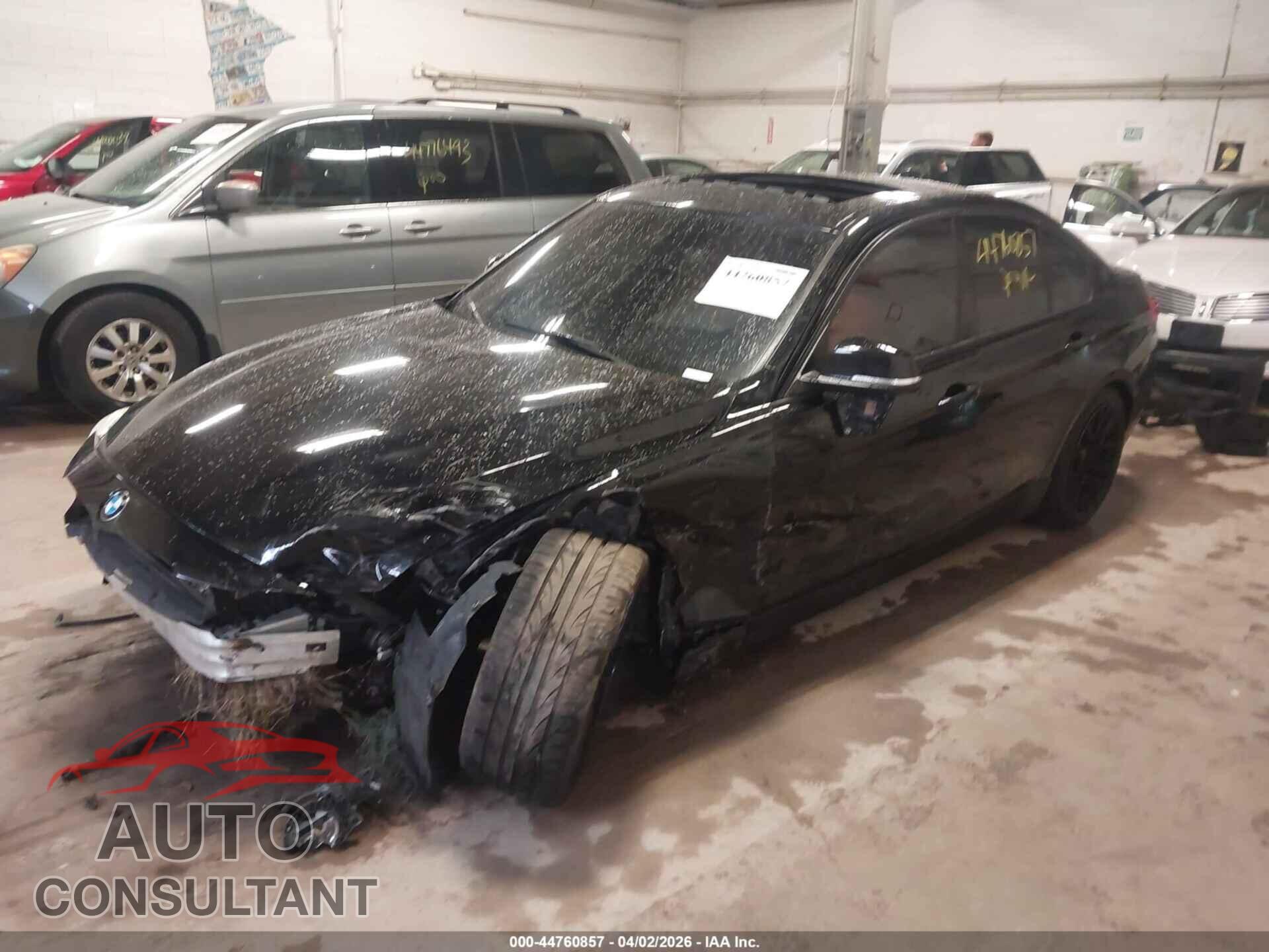 BMW 328I 2013 - WBA3B3C54DF538104
