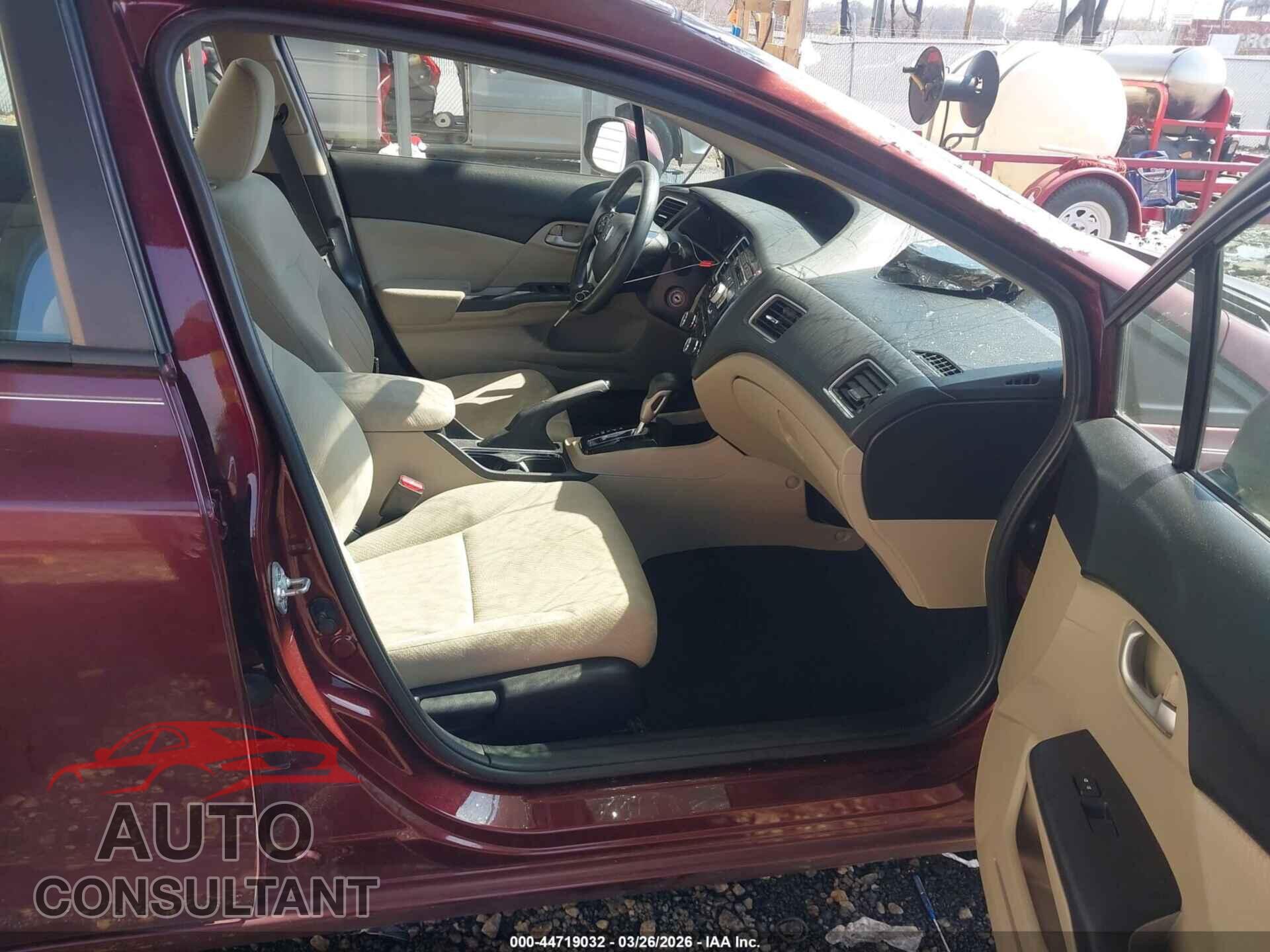HONDA CIVIC 2013 - 19XFB2F57DE225564