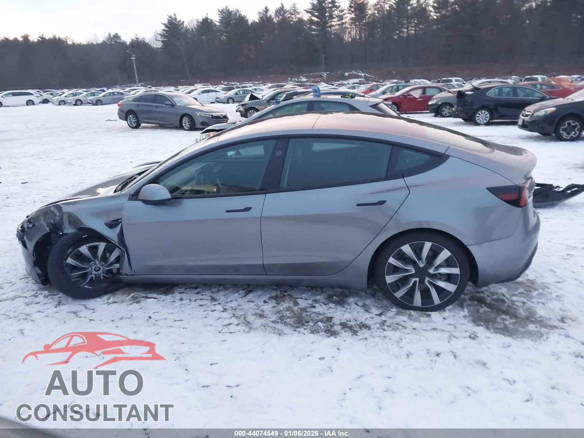 TESLA MODEL 3 2026 - 5YJ3E1EB3TF116703