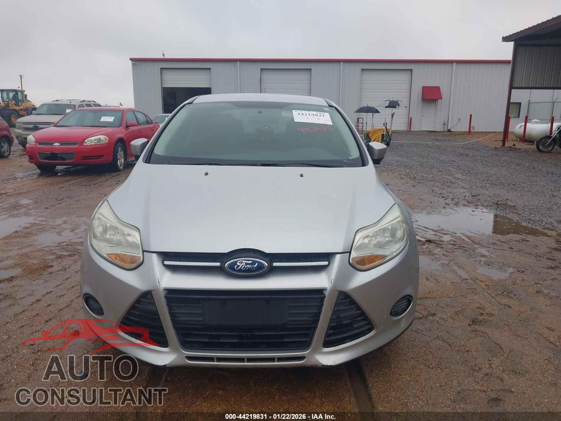 FORD FOCUS 2014 - 1FADP3F29EL295702
