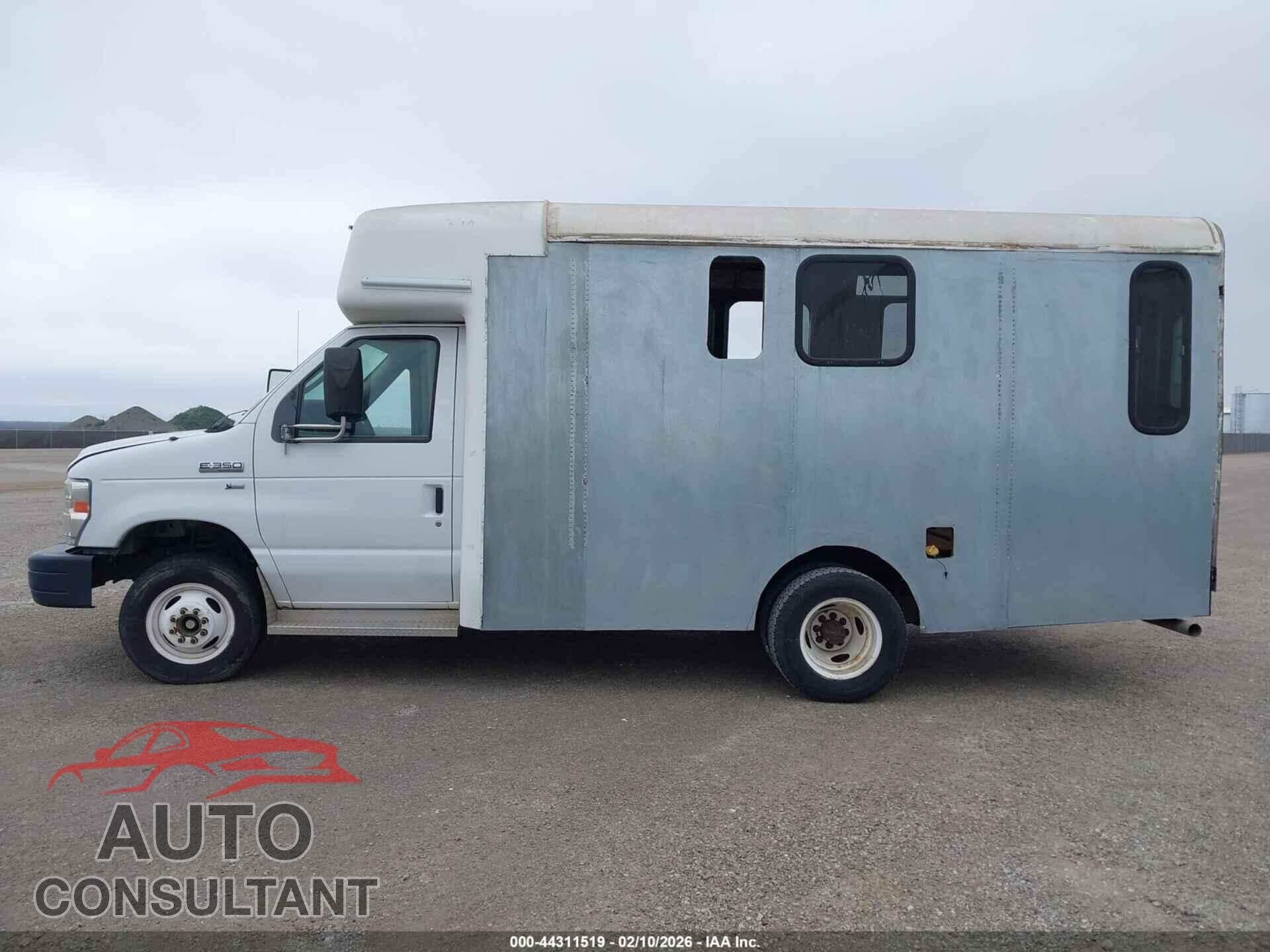 FORD E-350 CUTAWAY 2013 - 1FDEE3FL2DDA83595